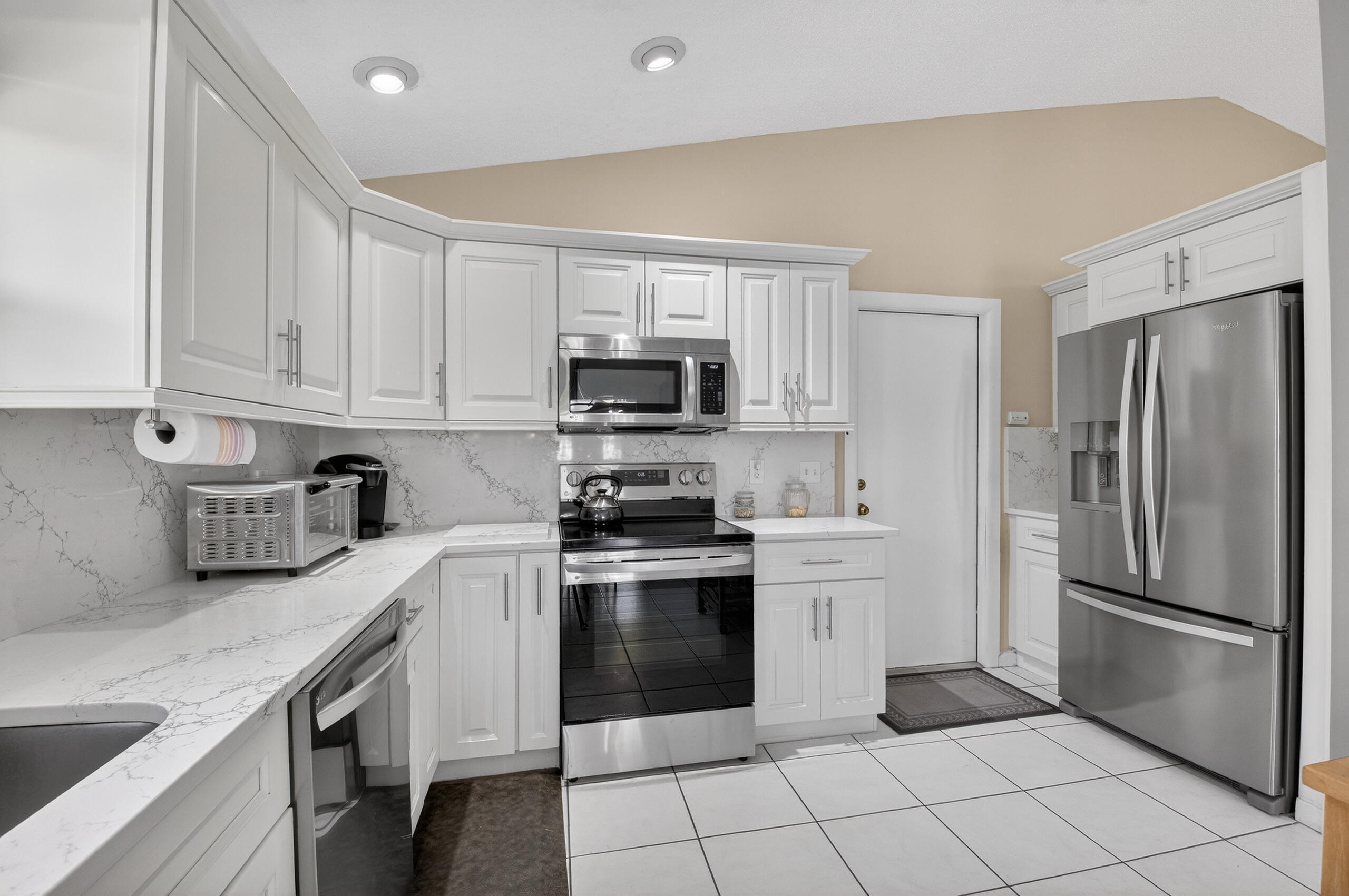 2601 NW 15th St Delray Beach, FL 33445