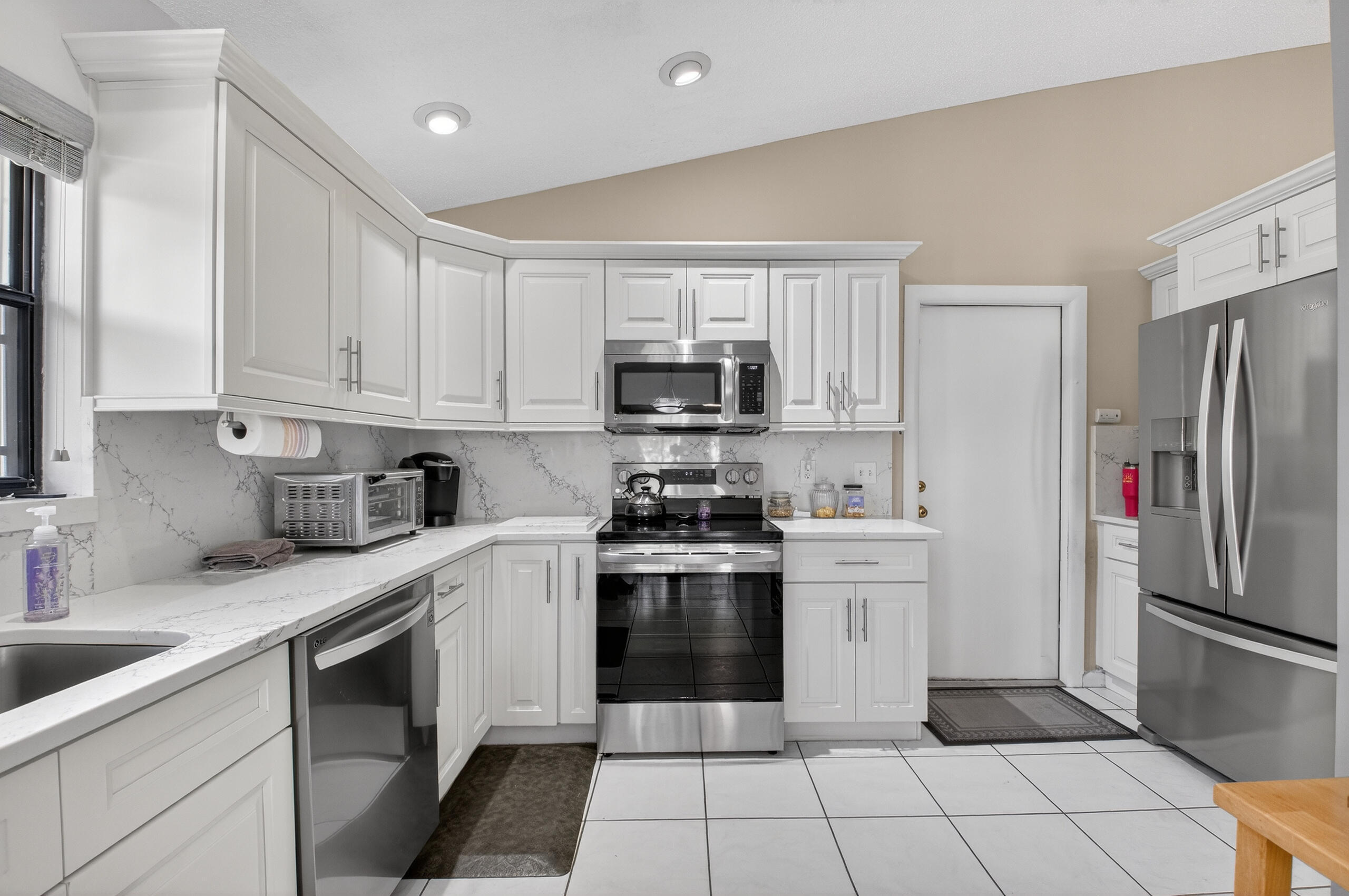 2601 NW 15th St Delray Beach, FL 33445