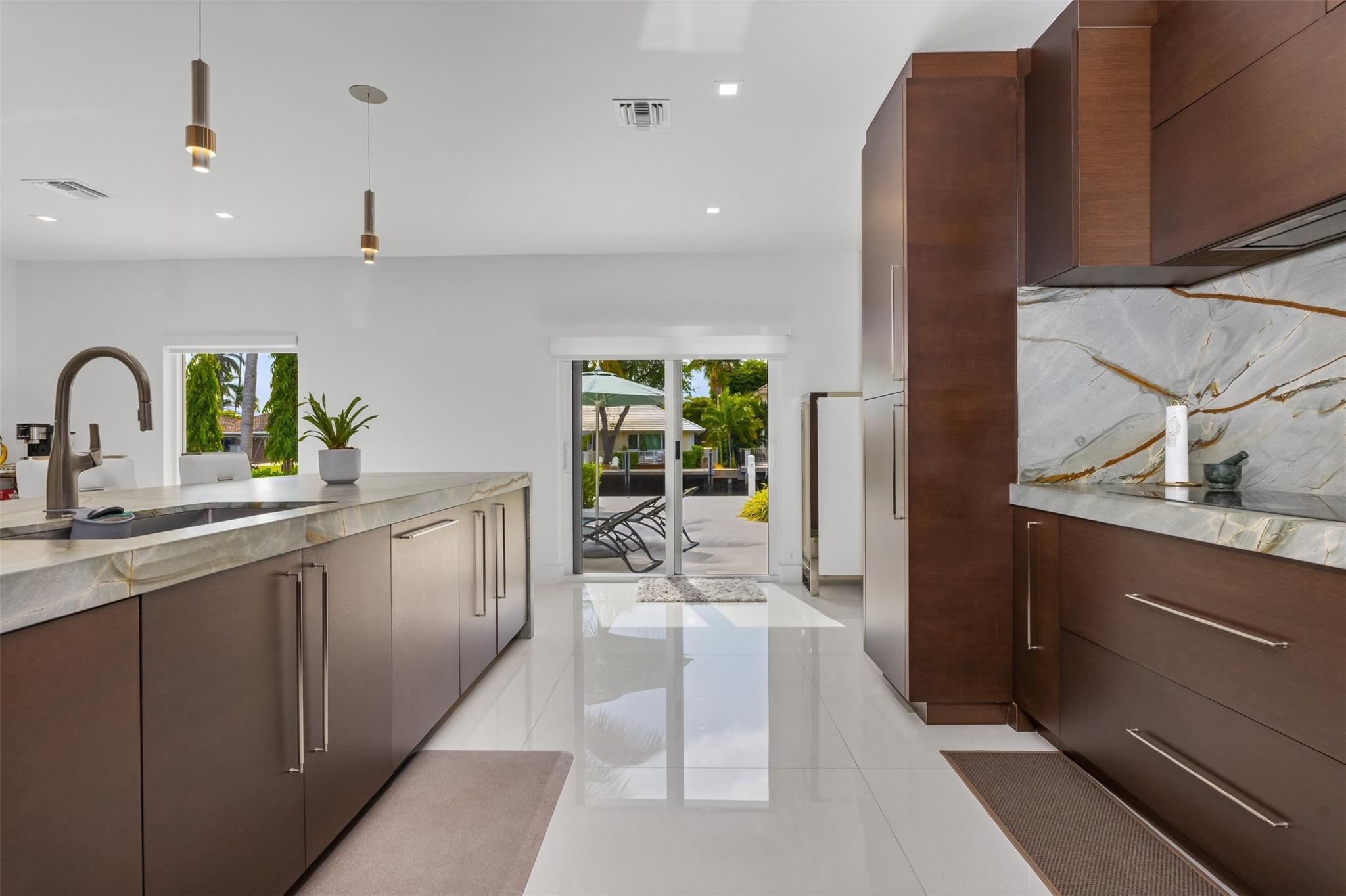 615 3rd Key Dr Fort Lauderdale, FL 33304