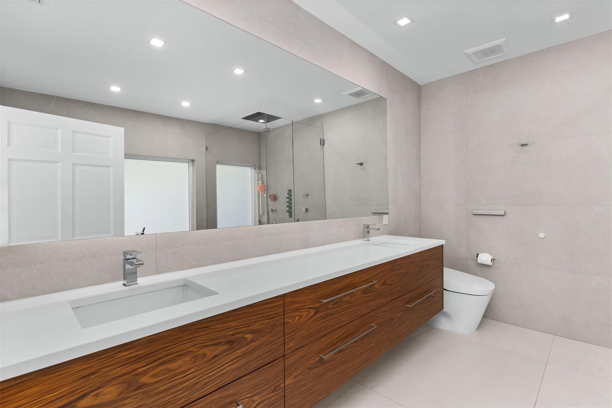 615 3rd Key Dr Fort Lauderdale, FL 33304