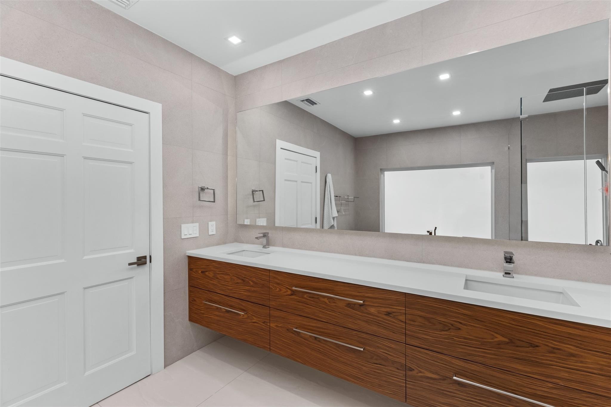 615 3rd Key Dr Fort Lauderdale, FL 33304