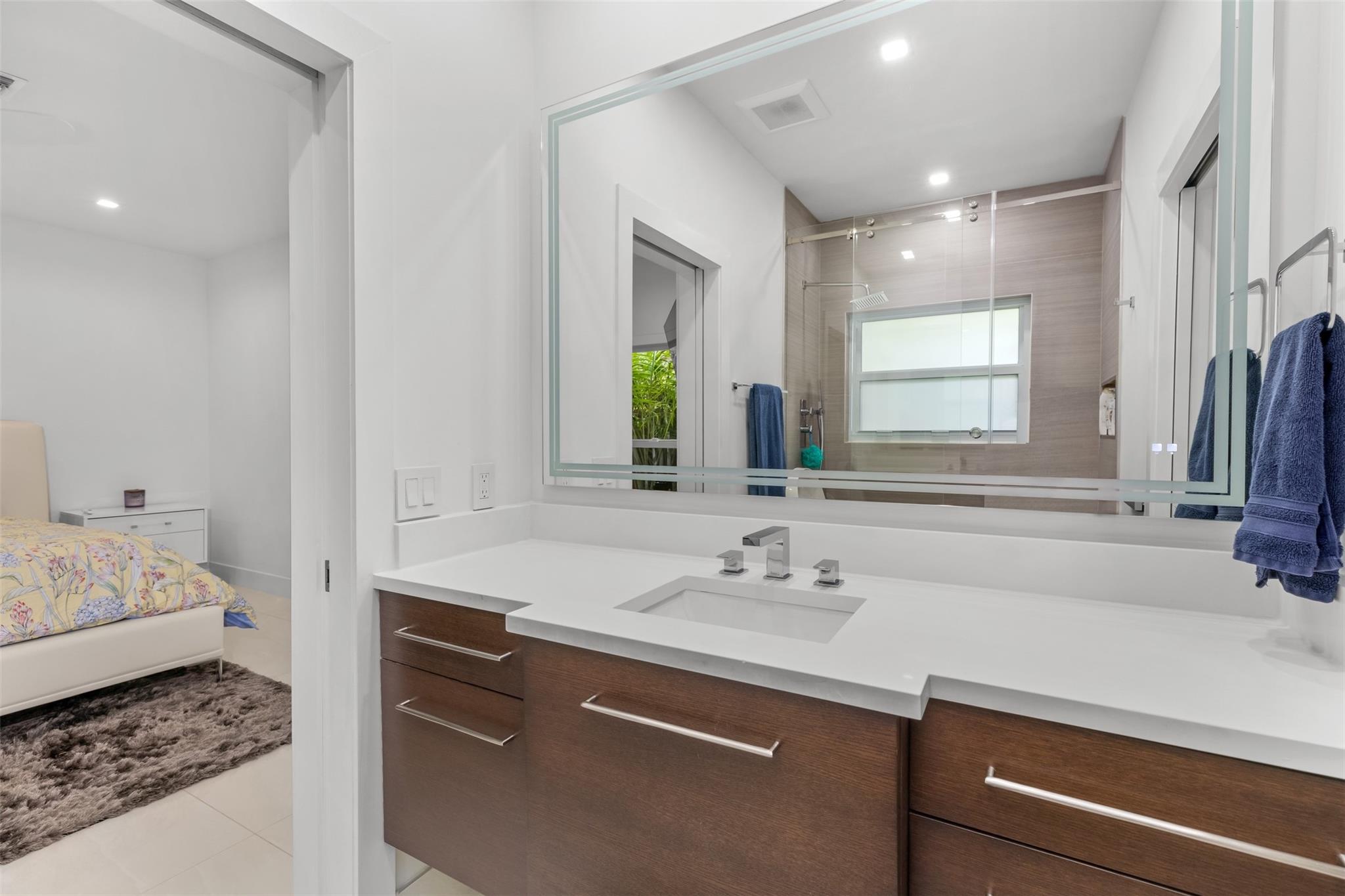 615 3rd Key Dr Fort Lauderdale, FL 33304