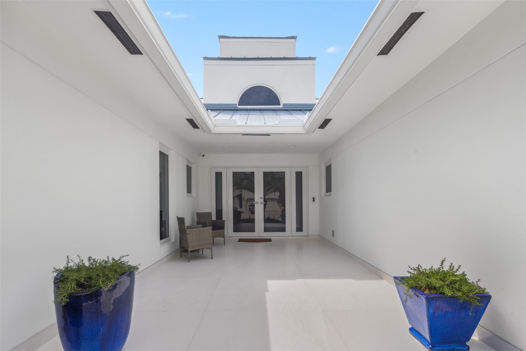 615 3rd Key Dr Fort Lauderdale, FL 33304