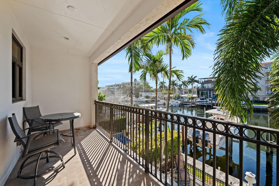 95 Isle Of Venice Fort Lauderdale, FL 33301