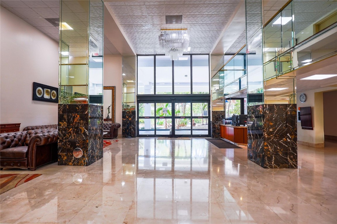 image Winston Towers24