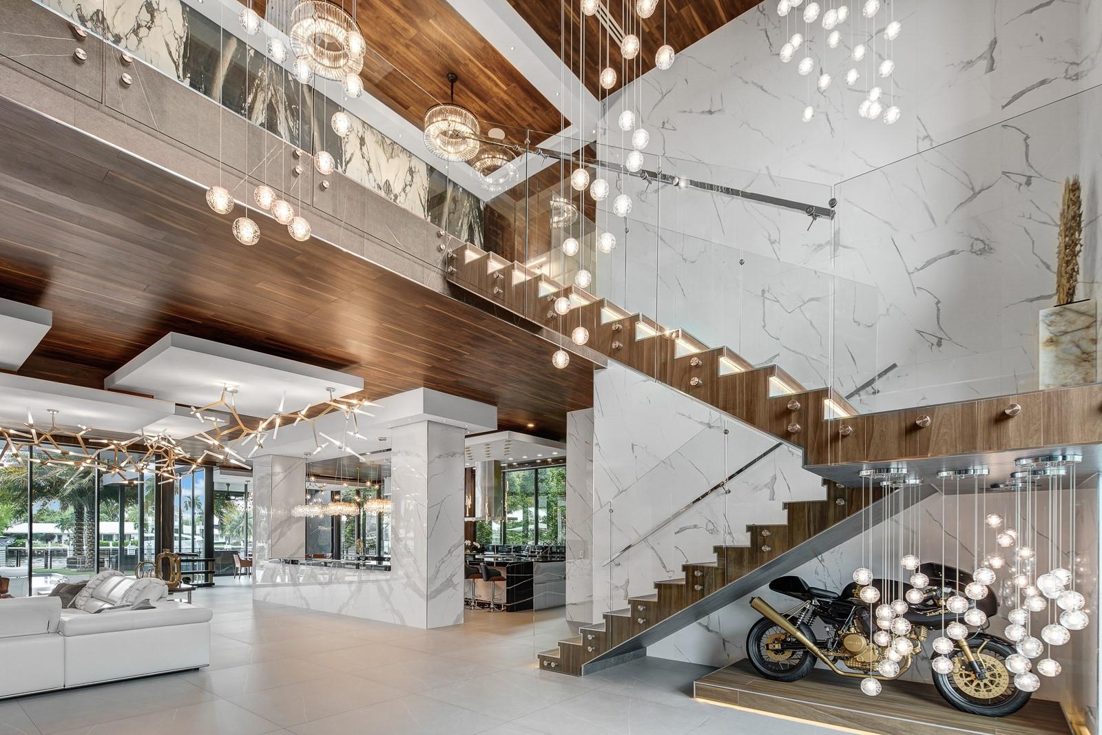 671 Middle Riv Dr Fort Lauderdale, FL 33304