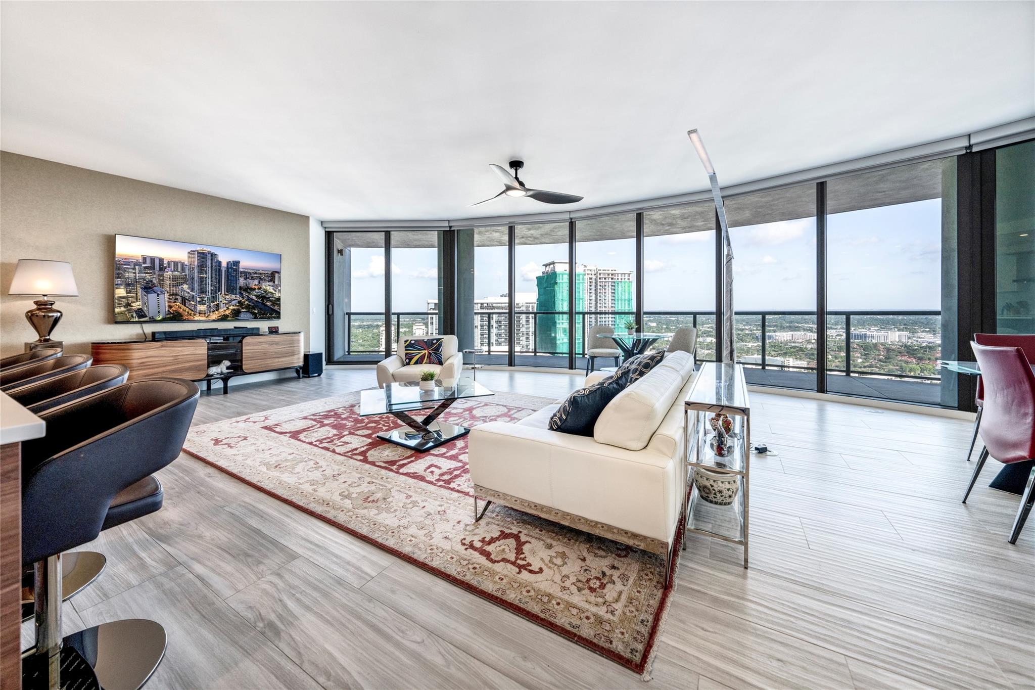 100 E Las Olas Blvd #3403