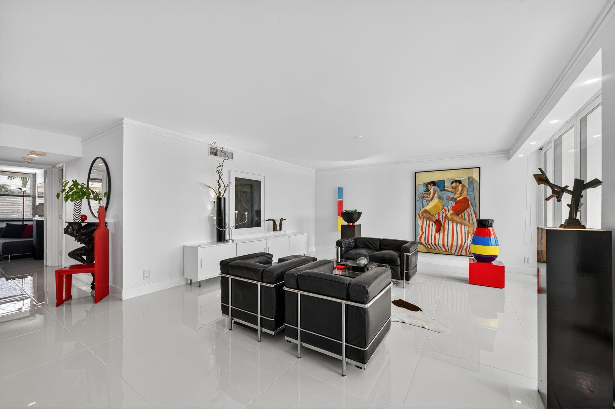 936 Intracoastal Dr #3C Fort Lauderdale, FL 33304 936 Intracoastal Dr #3C Fort Lauderdale, FL 33304