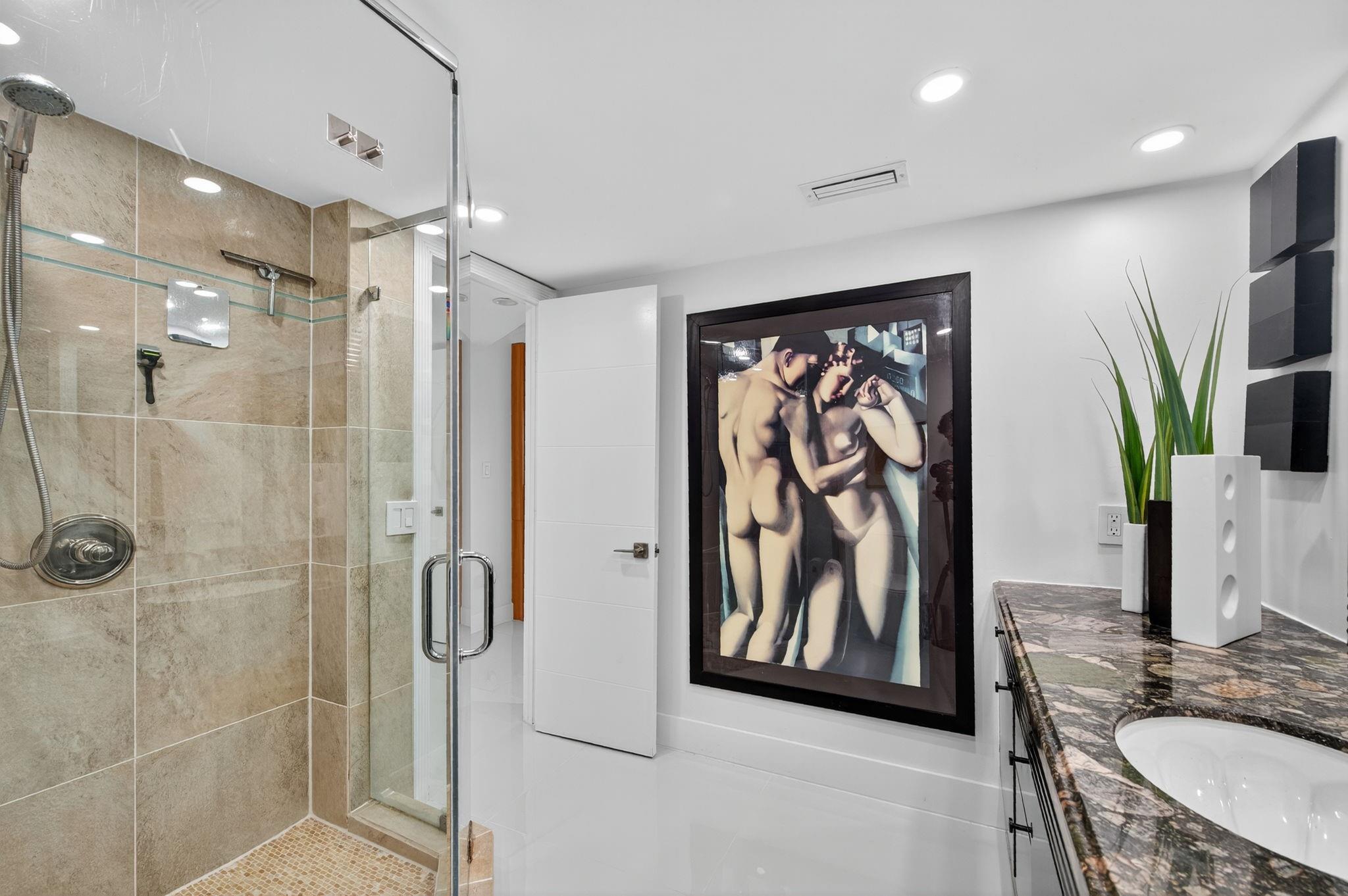 936 Intracoastal Dr #3C Fort Lauderdale, FL 33304 936 Intracoastal Dr #3C Fort Lauderdale, FL 33304