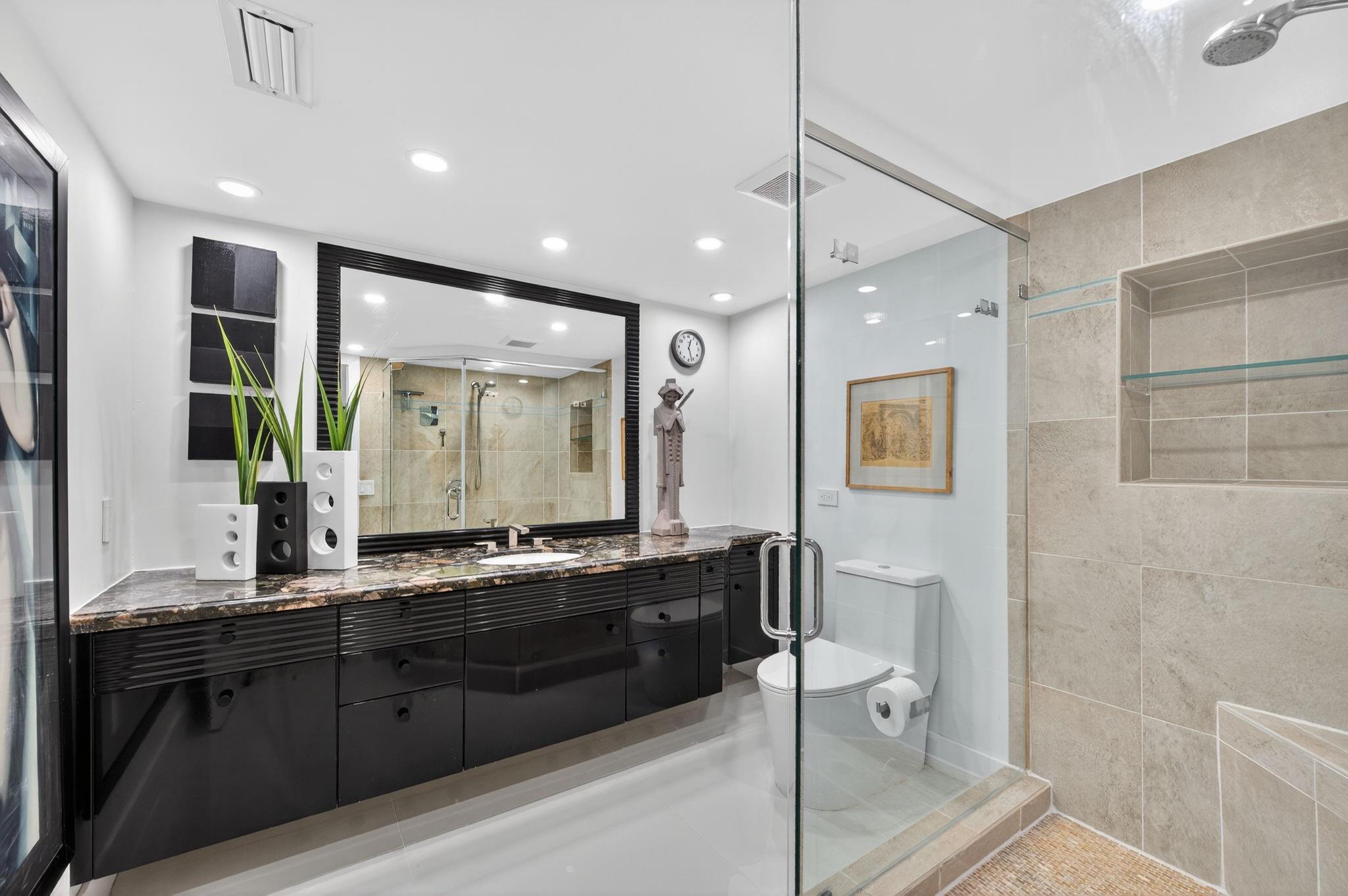 936 Intracoastal Dr #3C Fort Lauderdale, FL 33304 936 Intracoastal Dr #3C Fort Lauderdale, FL 33304