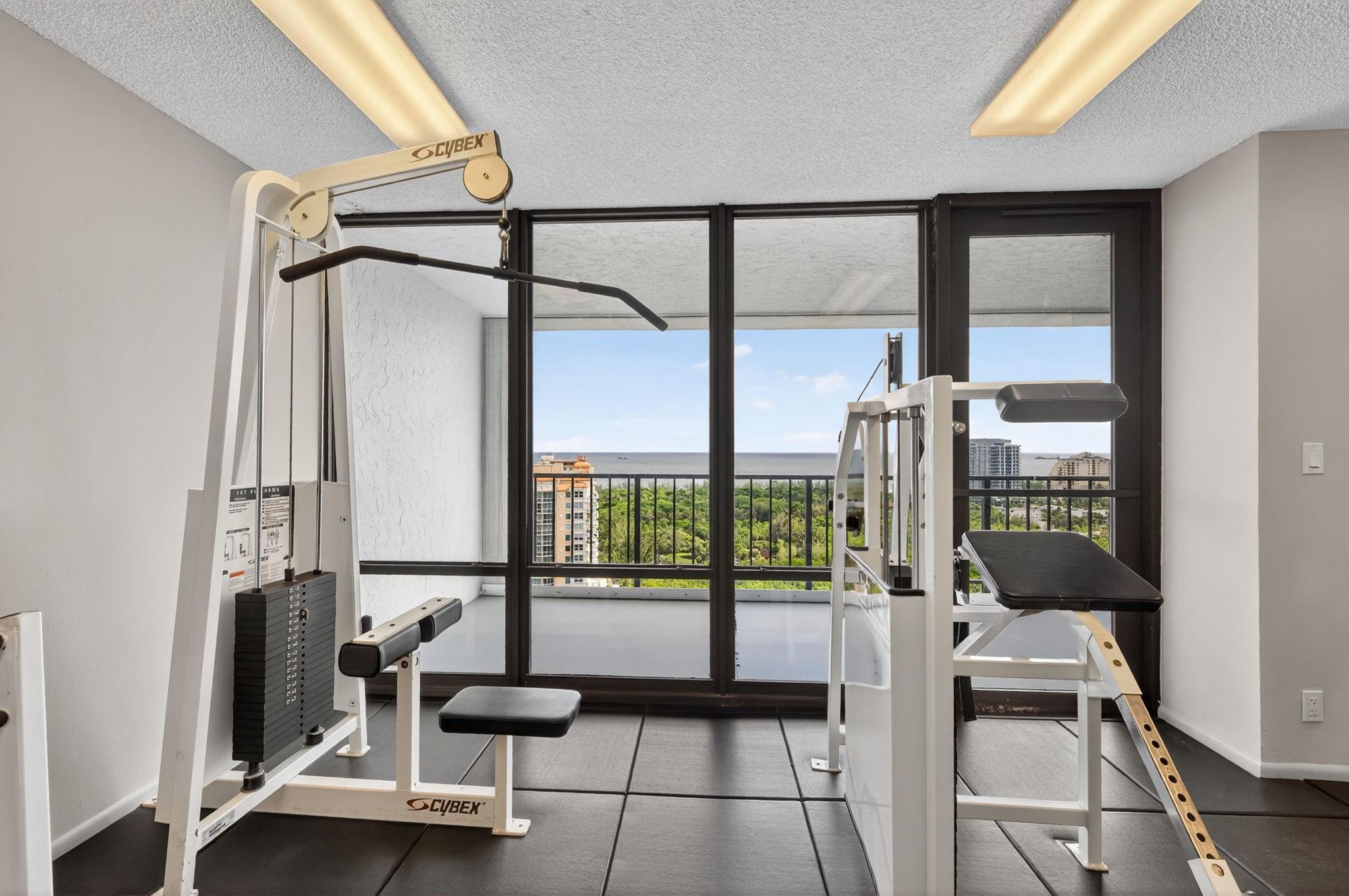936 Intracoastal Dr #3C Fort Lauderdale, FL 33304 936 Intracoastal Dr #3C Fort Lauderdale, FL 33304