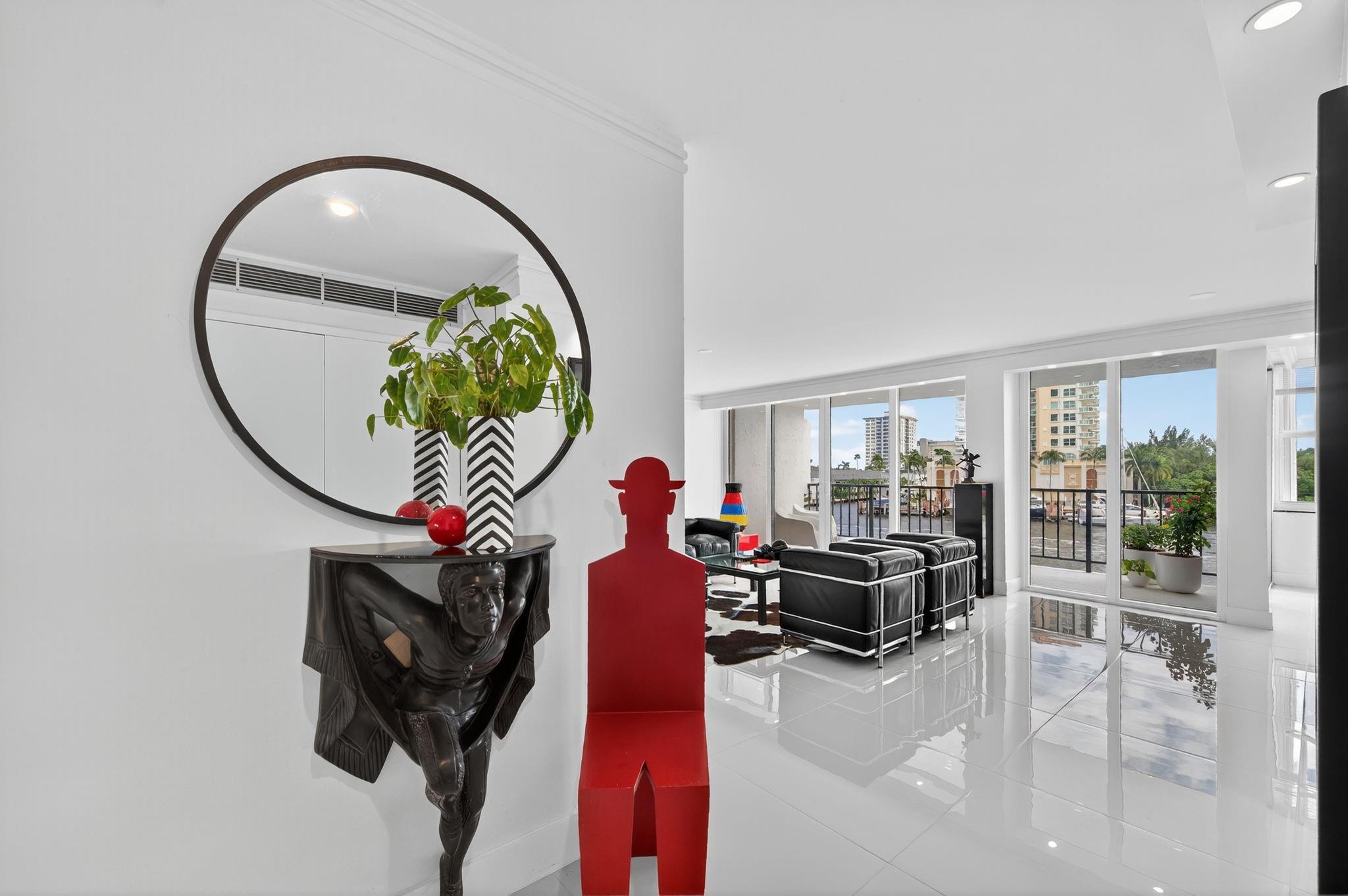 936 Intracoastal Dr #3C Fort Lauderdale, FL 33304 936 Intracoastal Dr #3C Fort Lauderdale, FL 33304