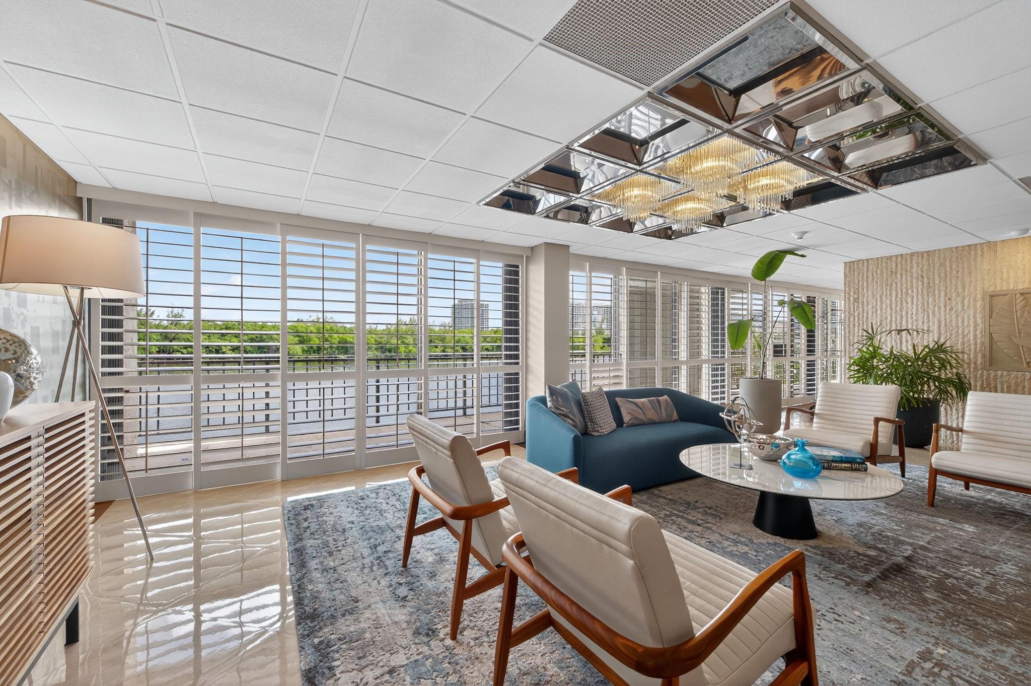 936 Intracoastal Dr #3C Fort Lauderdale, FL 33304 936 Intracoastal Dr #3C Fort Lauderdale, FL 33304