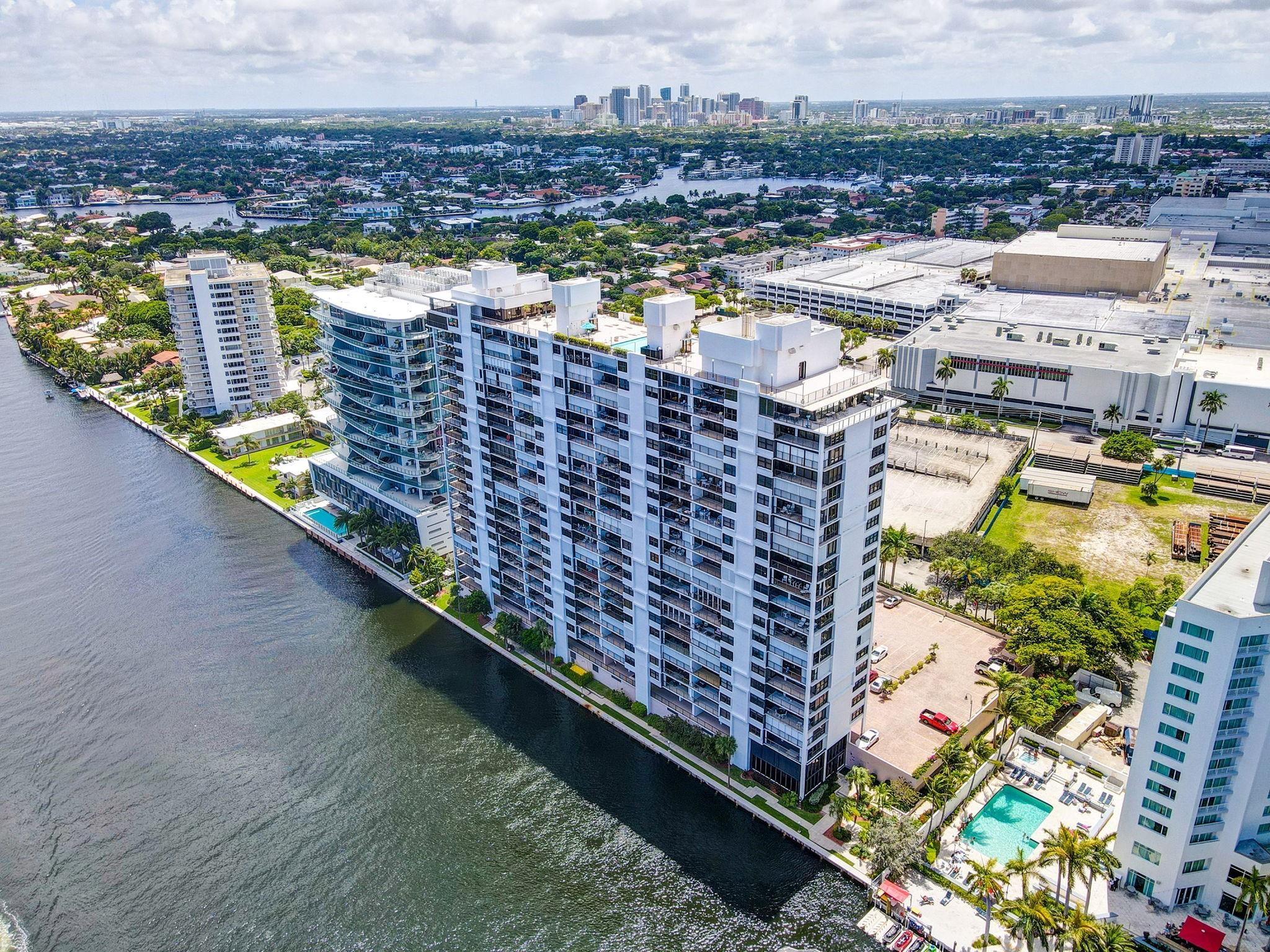 936 Intracoastal Dr #3C Fort Lauderdale, FL 33304 936 Intracoastal Dr #3C Fort Lauderdale, FL 33304