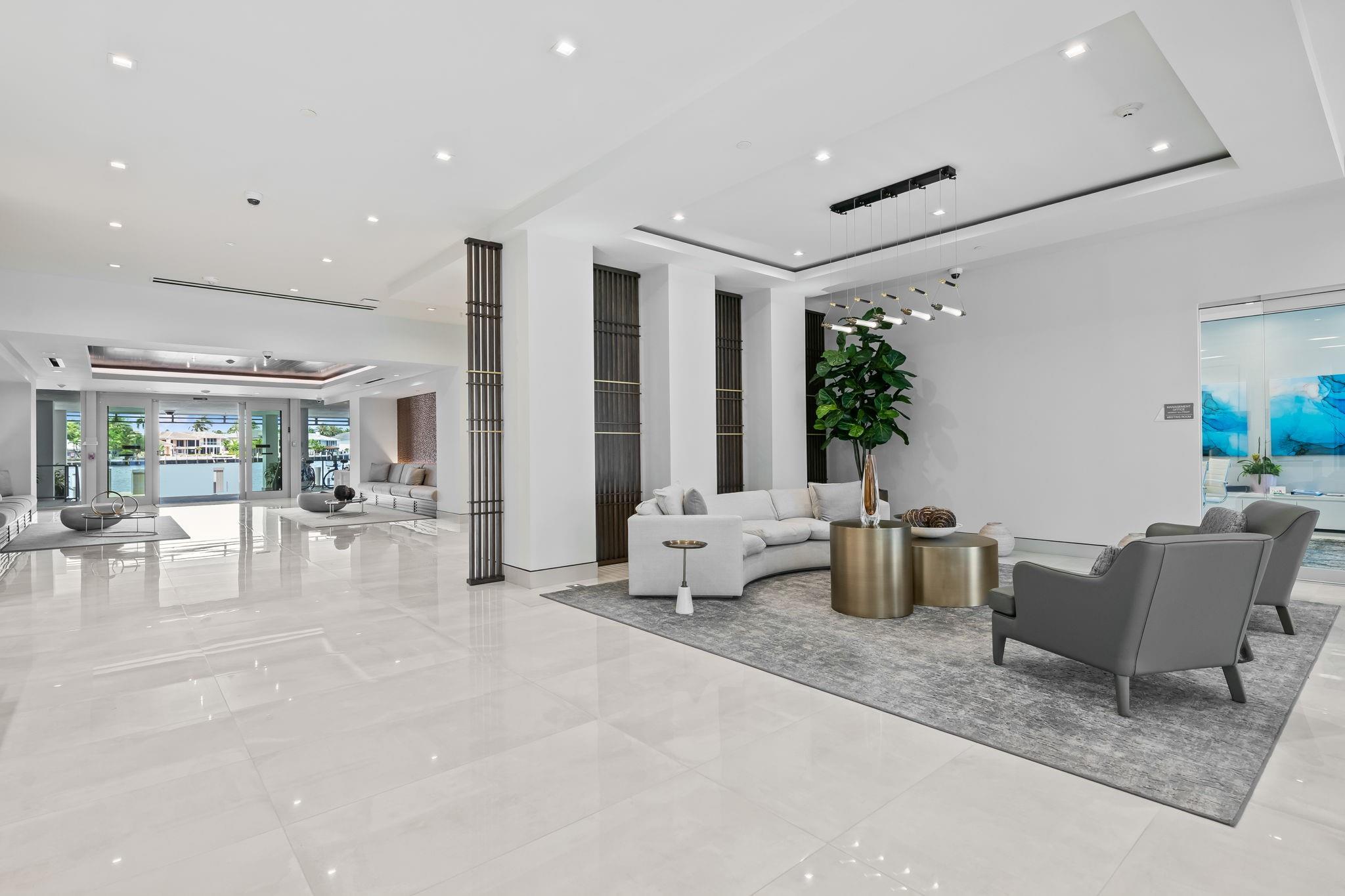 435 Bayshore Dr #302 Fort Lauderdale, FL 33304