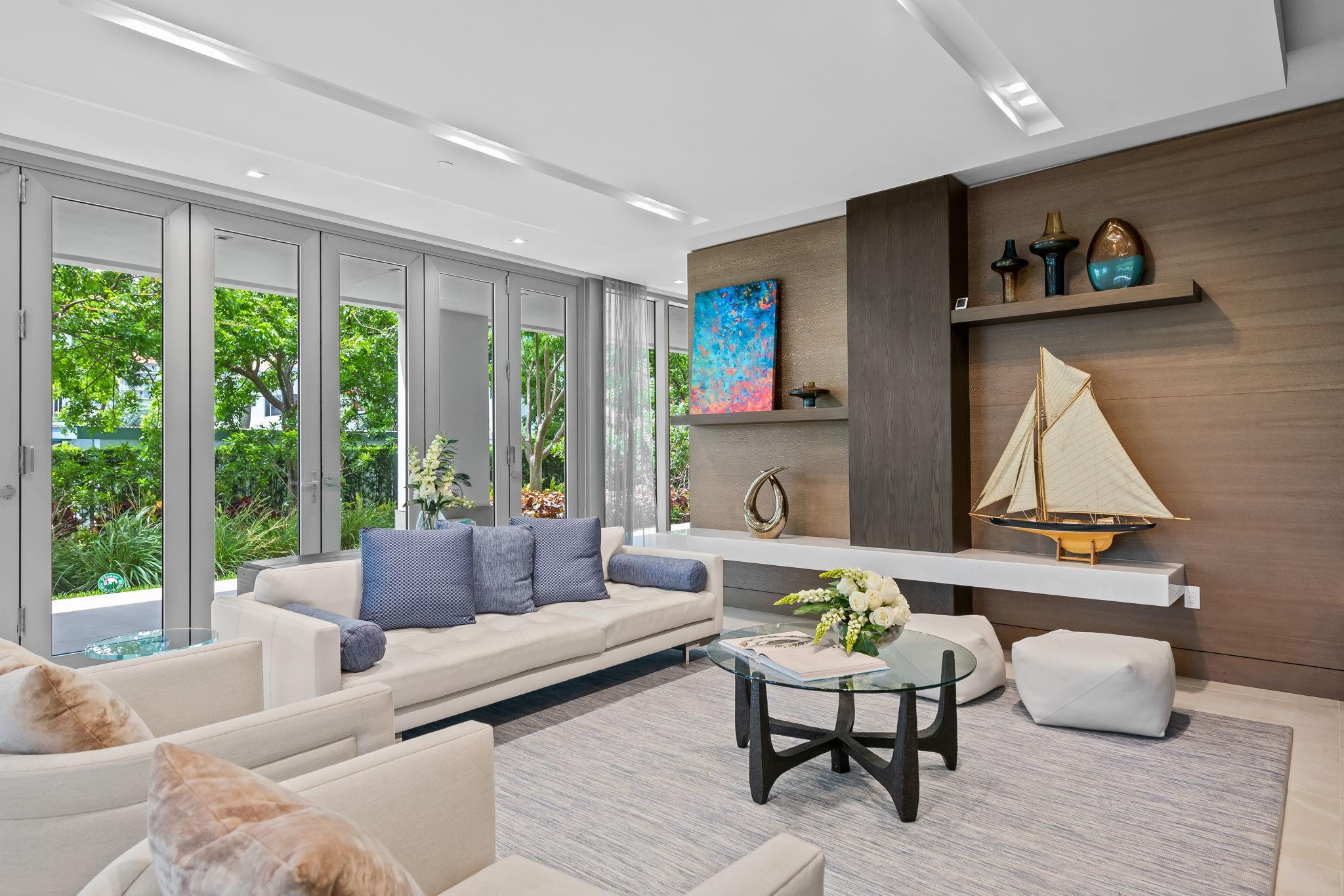 435 Bayshore Dr #302 Fort Lauderdale, FL 33304