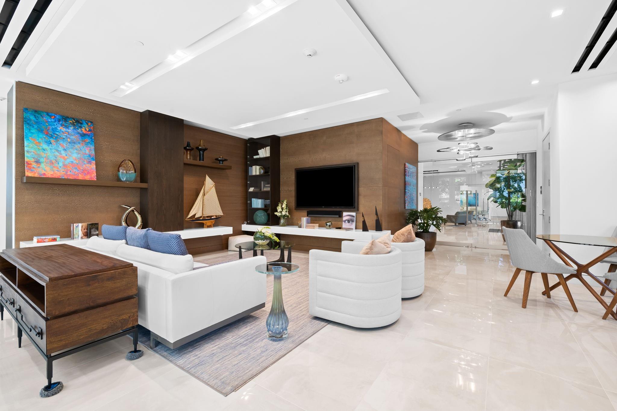 435 Bayshore Dr #302 Fort Lauderdale, FL 33304