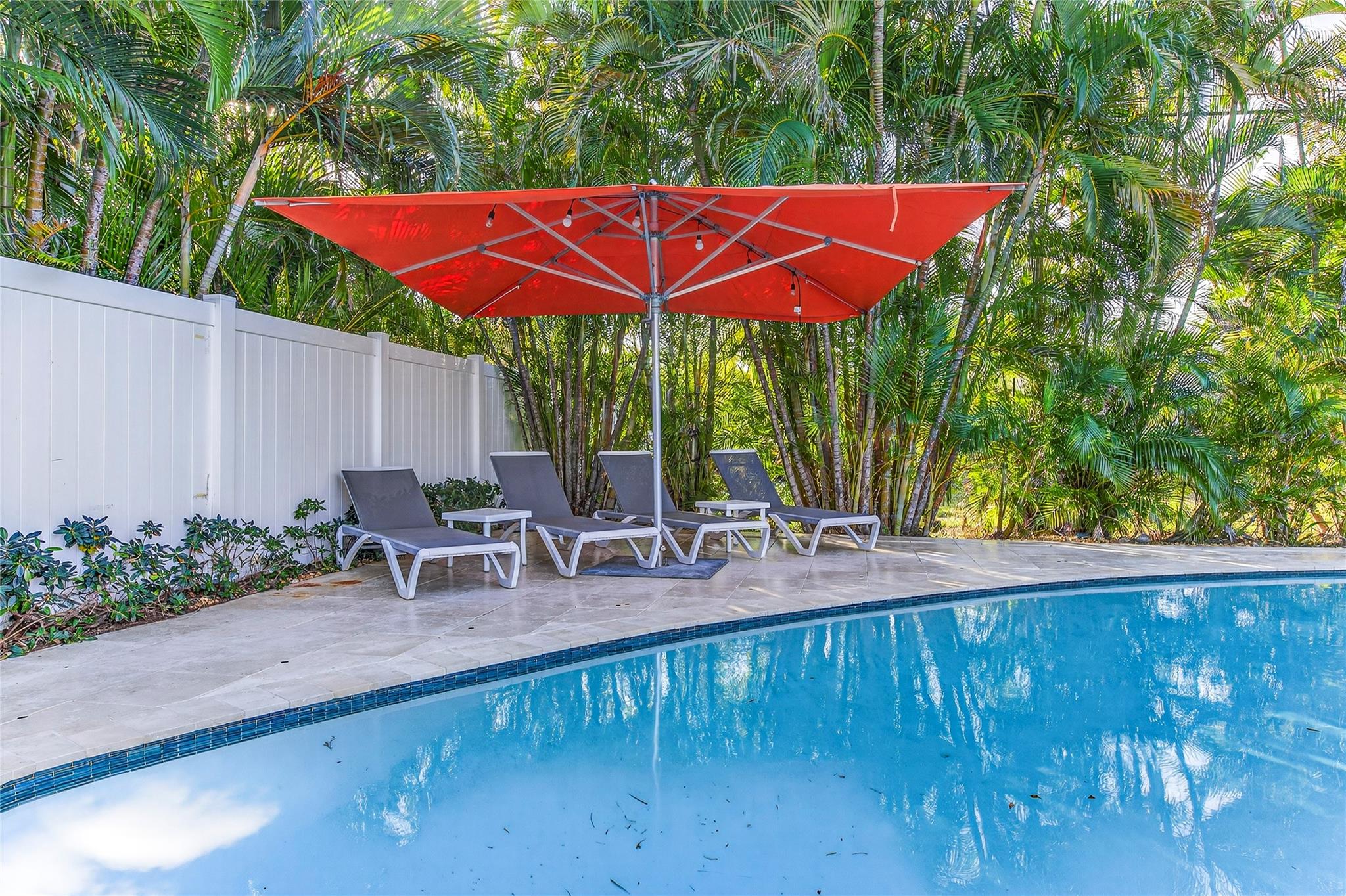 1959 SE 25th Ave Fort Lauderdale, FL 33316