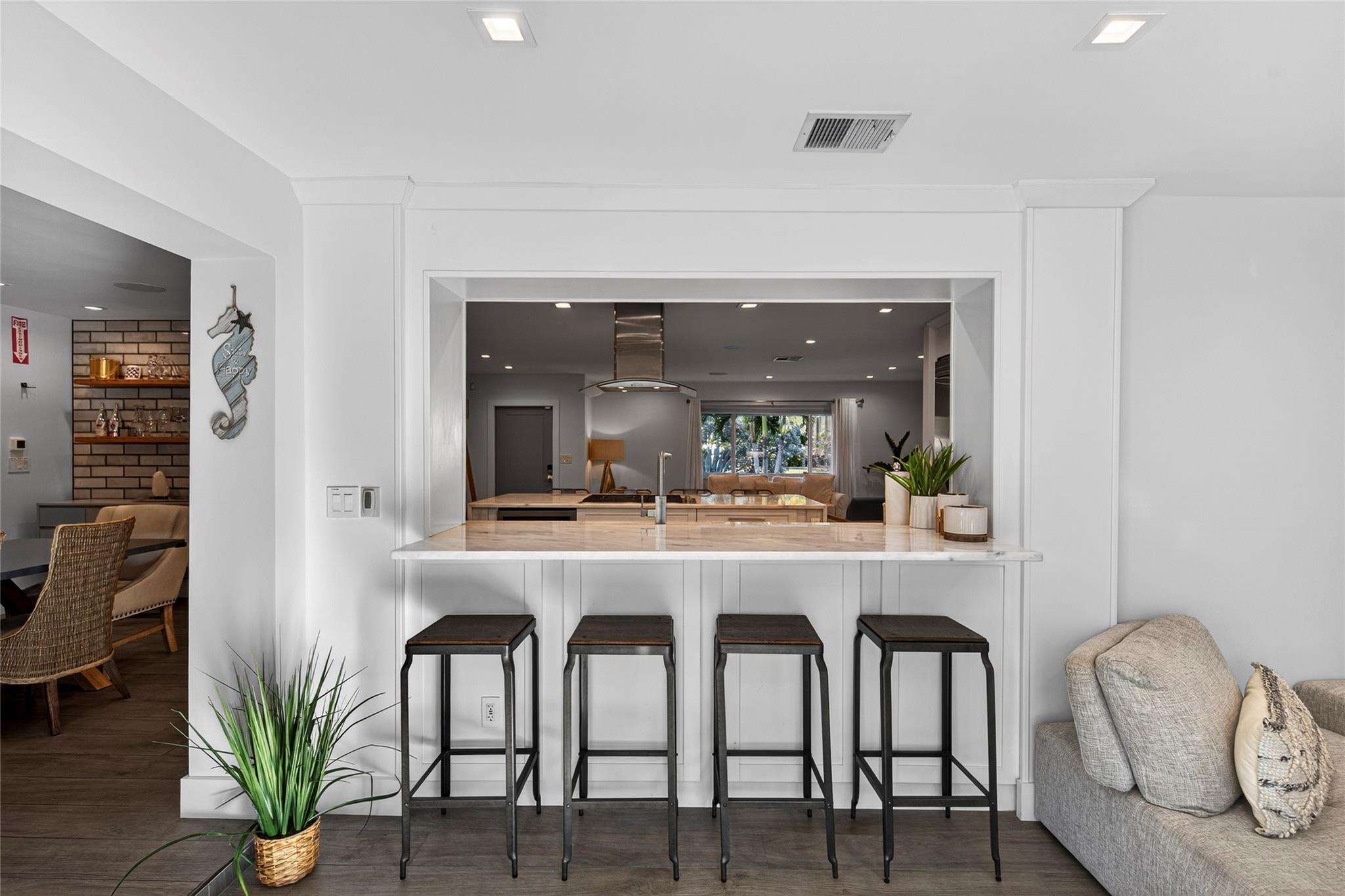 1959 SE 25th Ave Fort Lauderdale, FL 33316