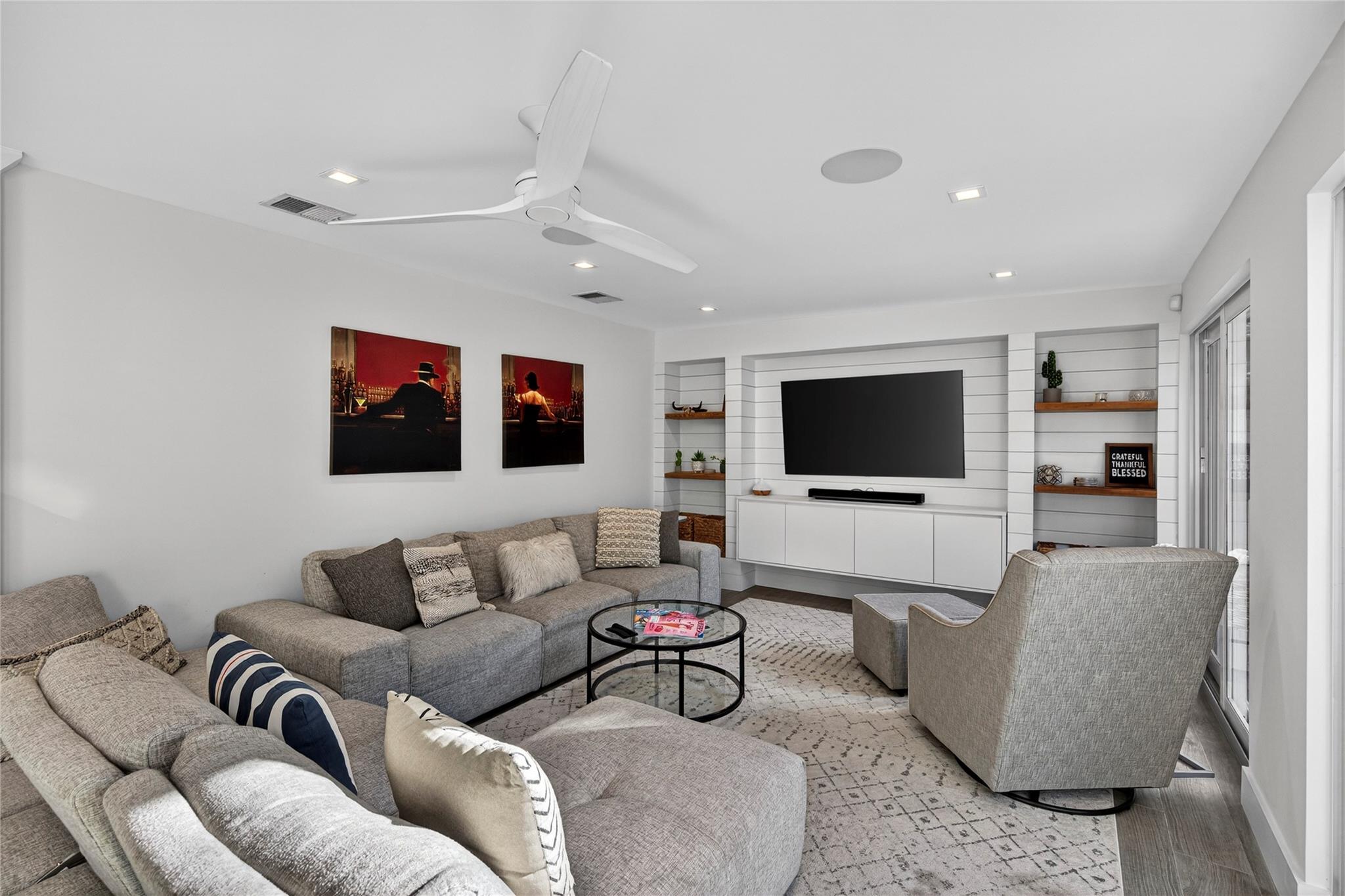 1959 SE 25th Ave Fort Lauderdale, FL 33316