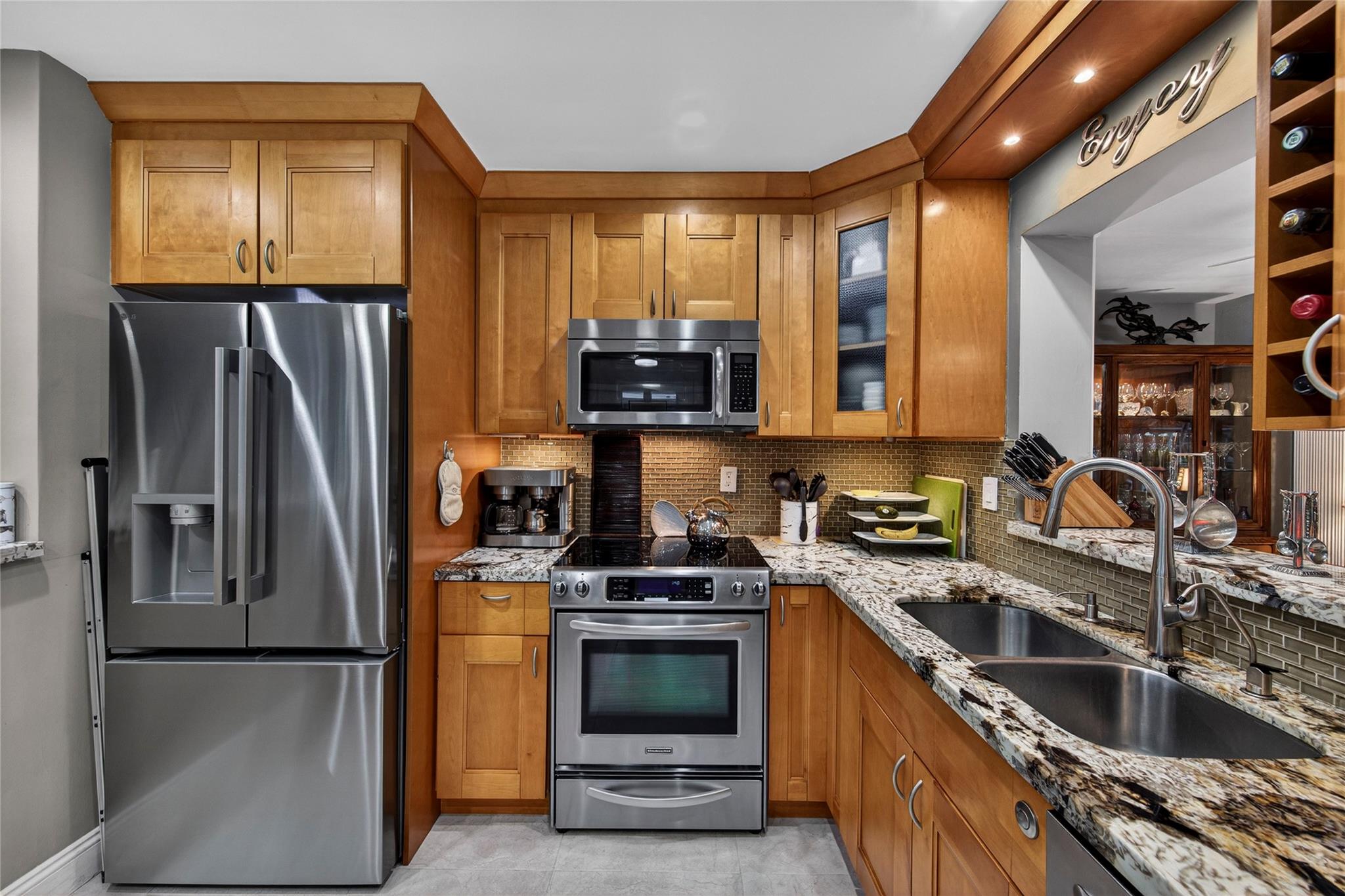 2213 NE 16th Ave Wilton Manors, FL 33305