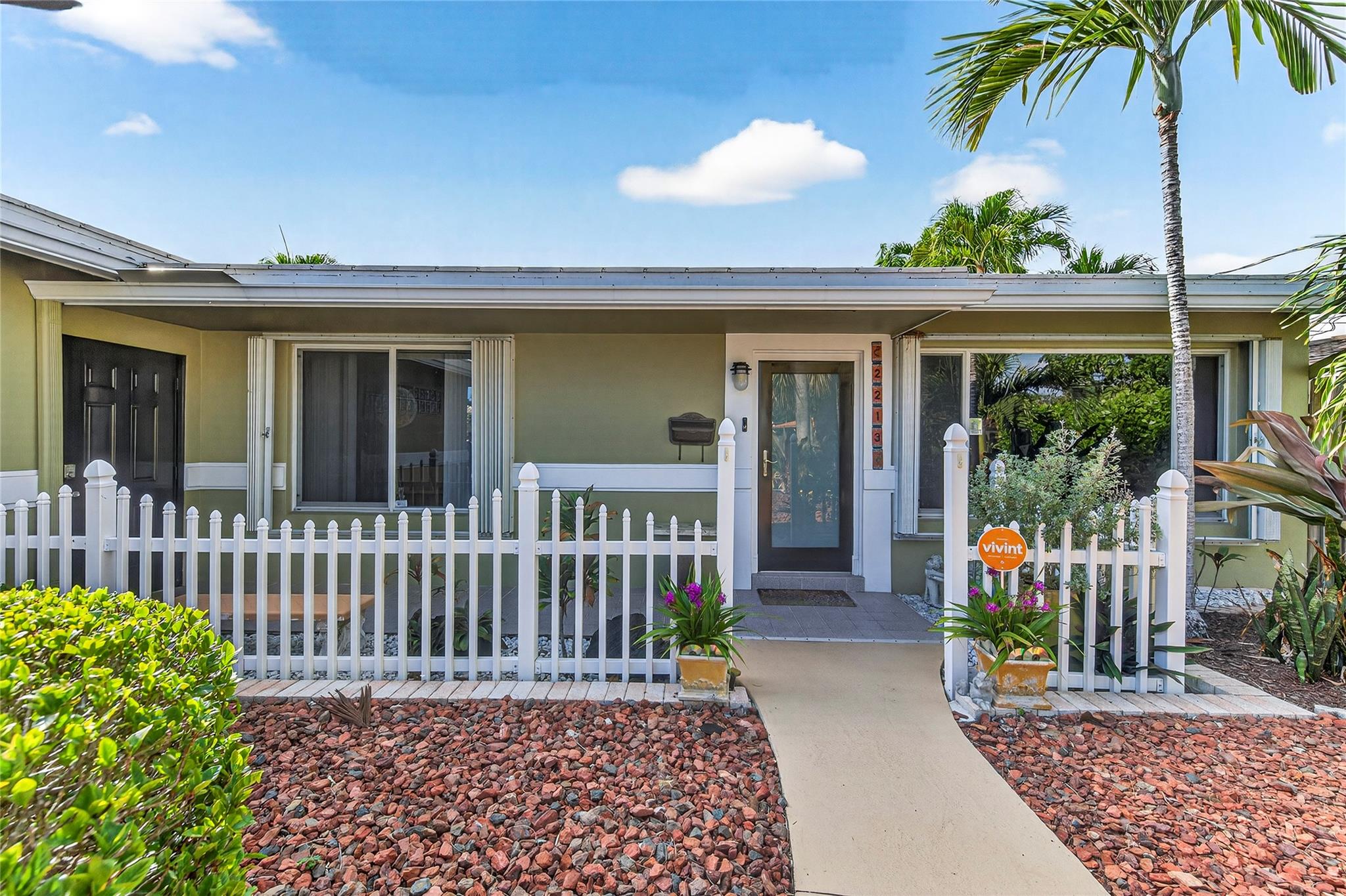 2213 NE 16th Ave Wilton Manors, FL 33305