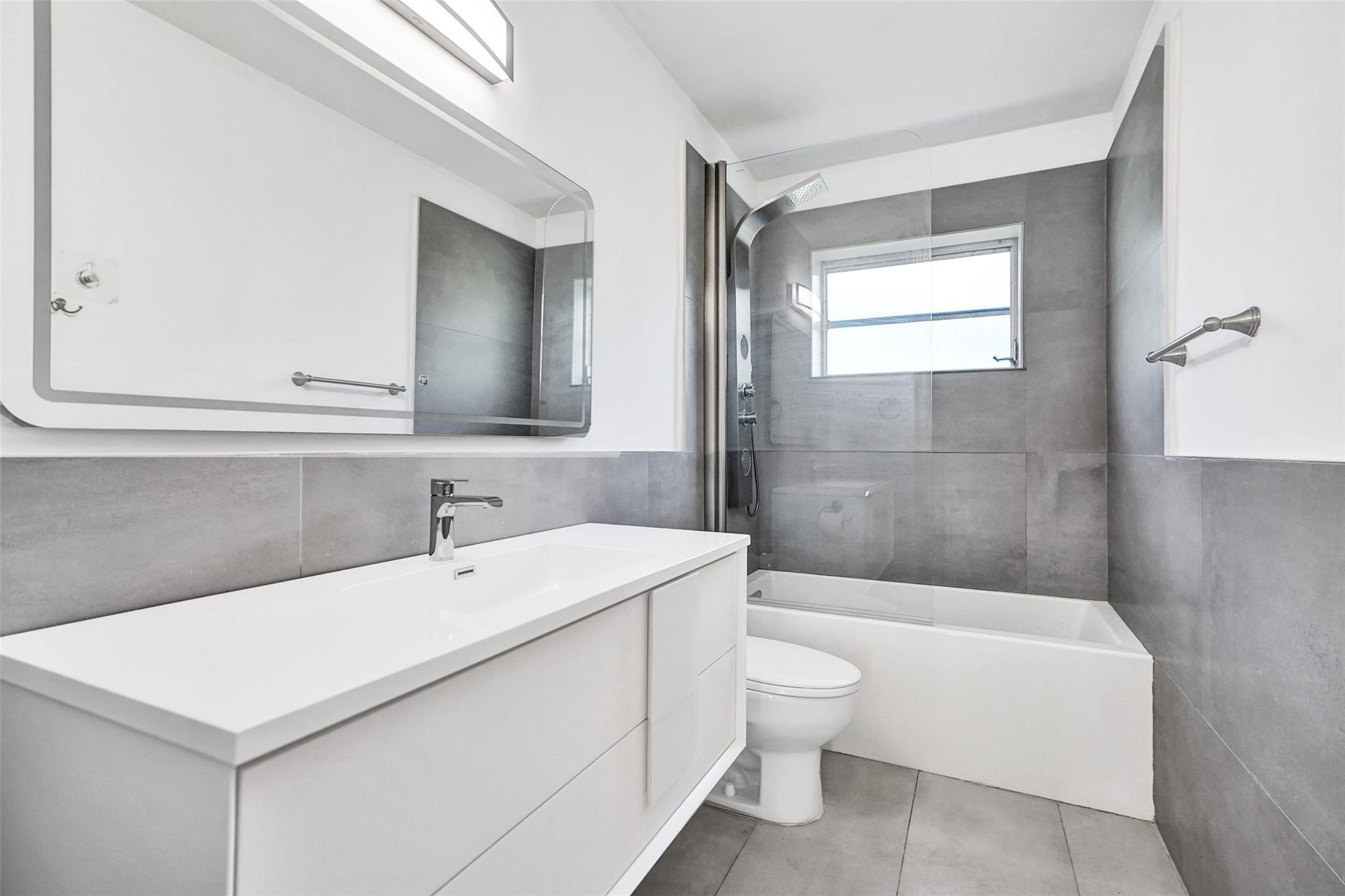 510 Gerona Ave Coral Gables, FL 33146