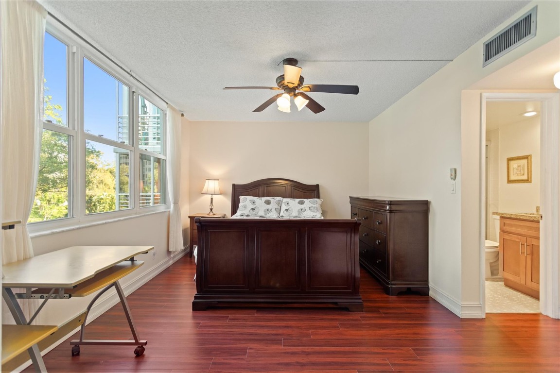 4015 W Palm Aire Dr #304 Pompano Beach, FL 33069