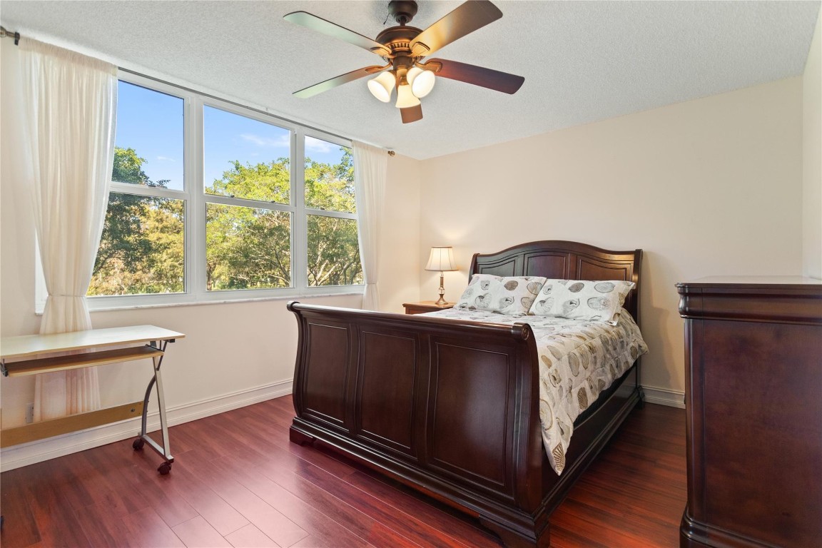 4015 W Palm Aire Dr #304 Pompano Beach, FL 33069