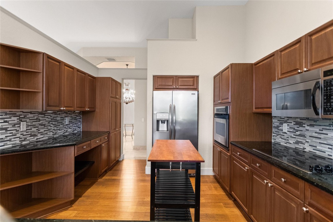 942 Windward Way Weston, FL 33327