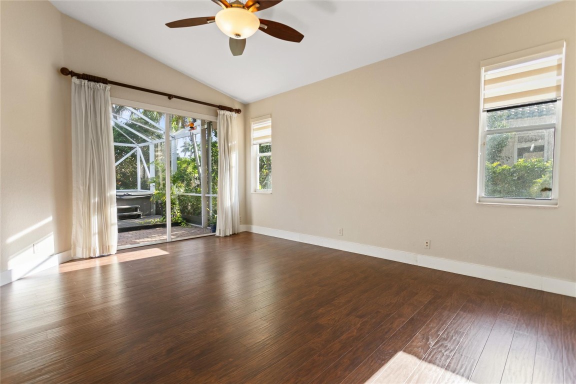 942 Windward Way Weston, FL 33327