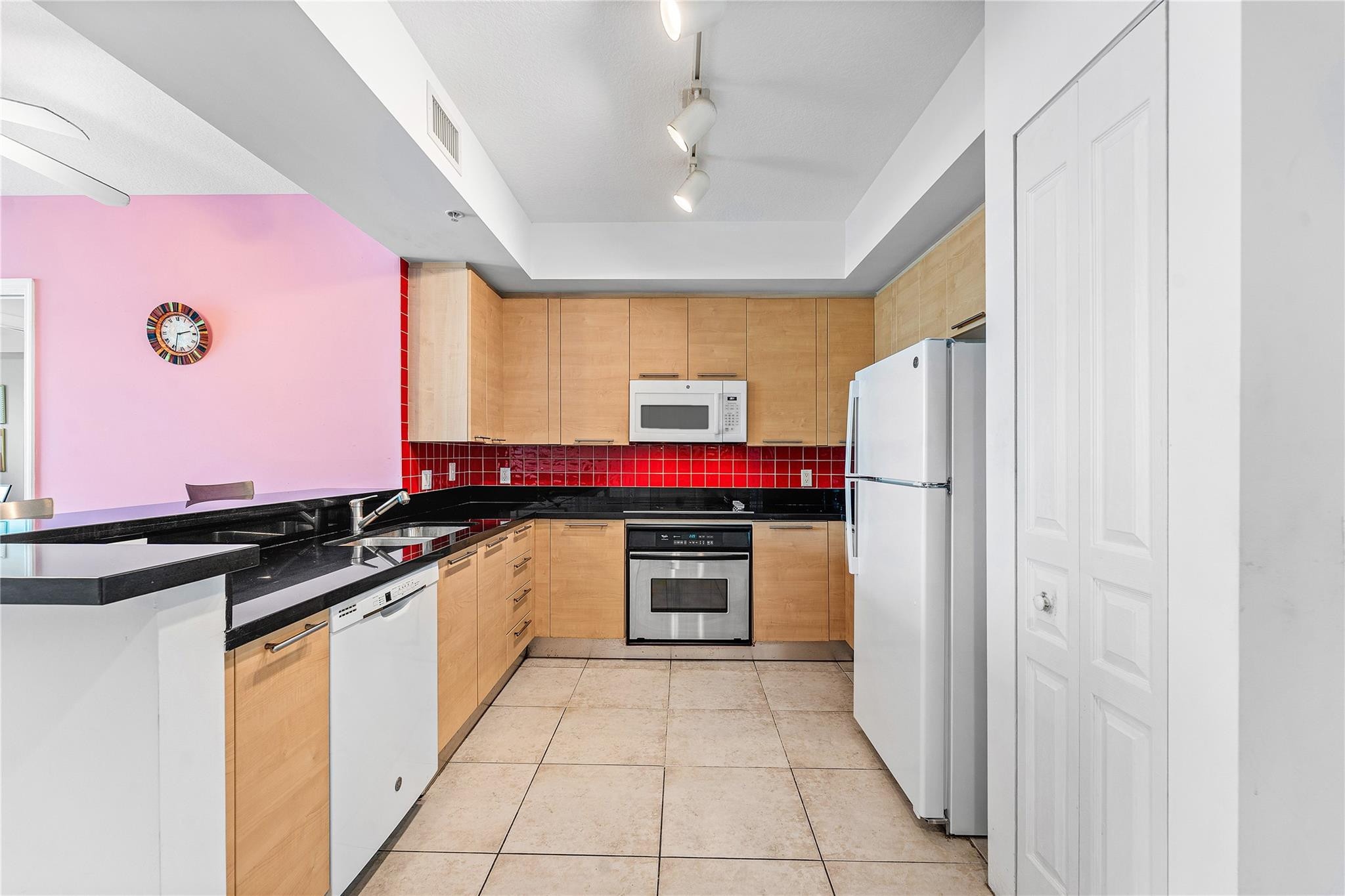 350 SE 2nd #840 Fort Lauderdale, FL 33301