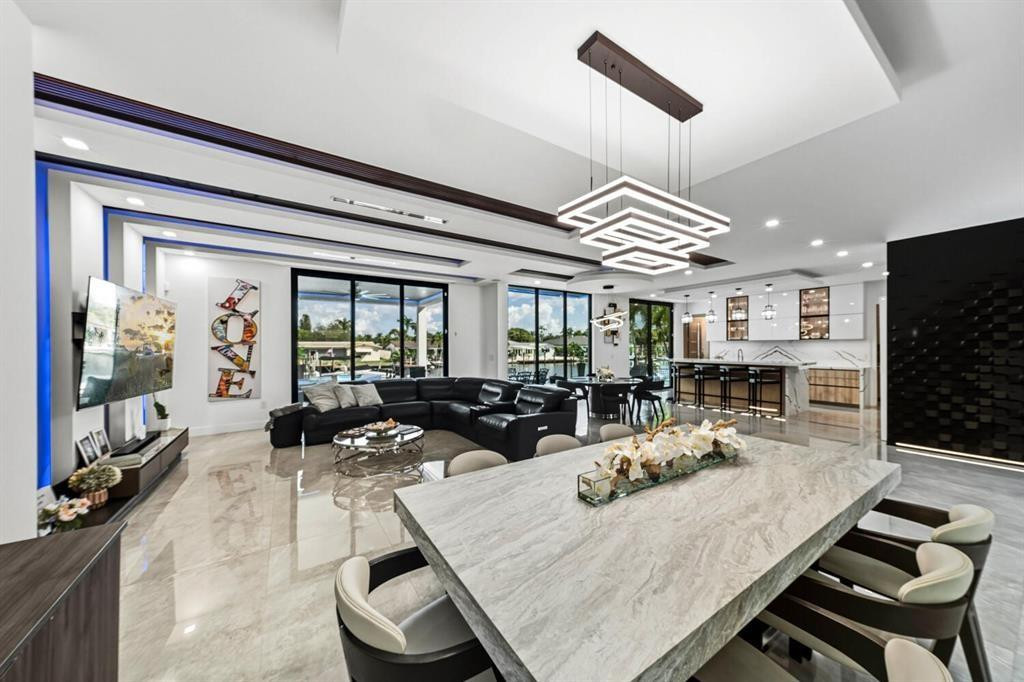 2581 NE 50th Lighthouse Point, FL 33064