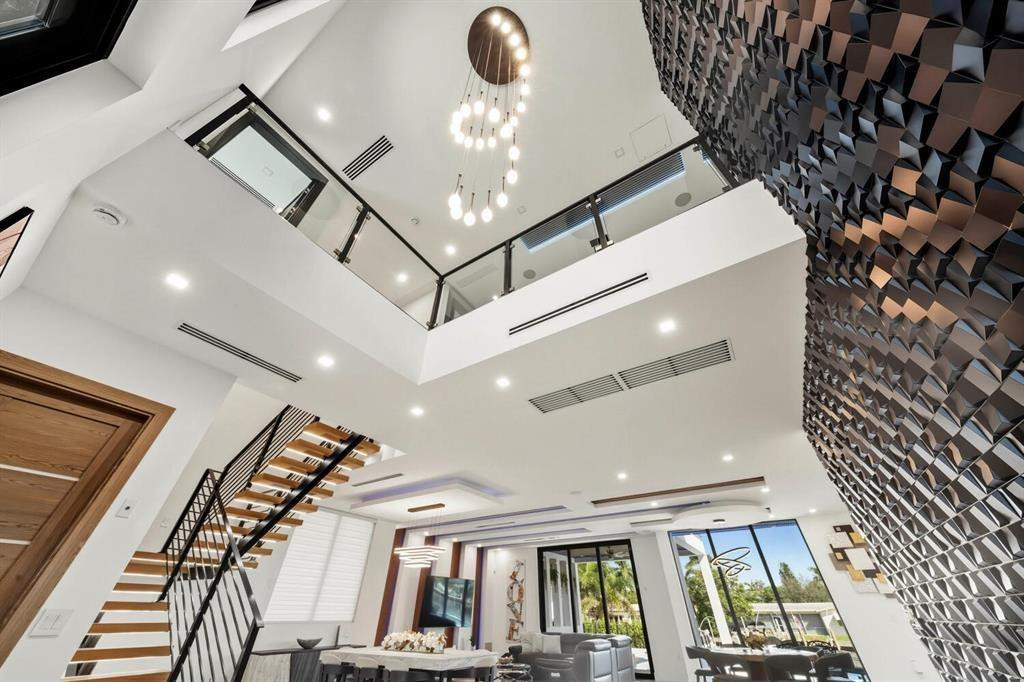 2581 NE 50th Lighthouse Point, FL 33064