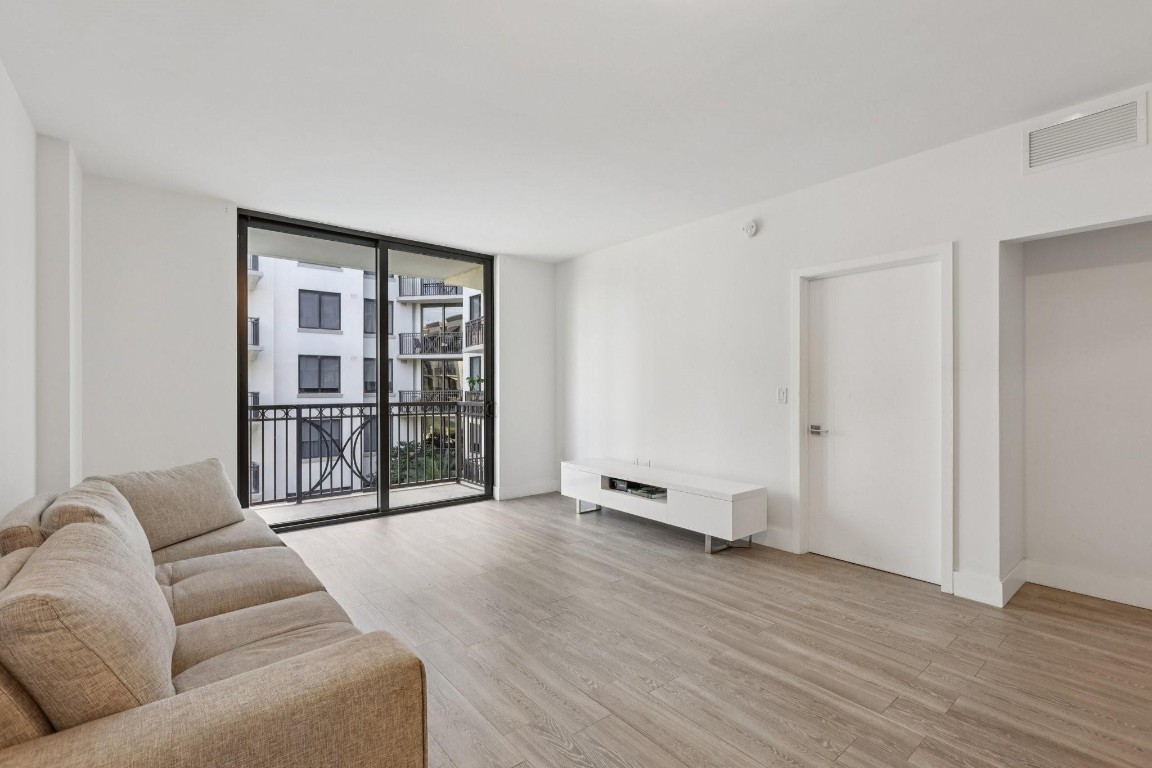 image Merrick Manor11