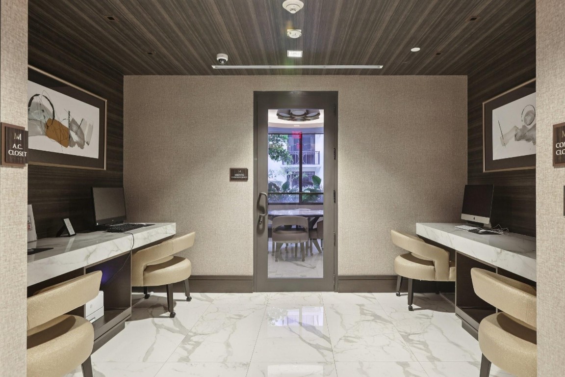 image Merrick Manor23