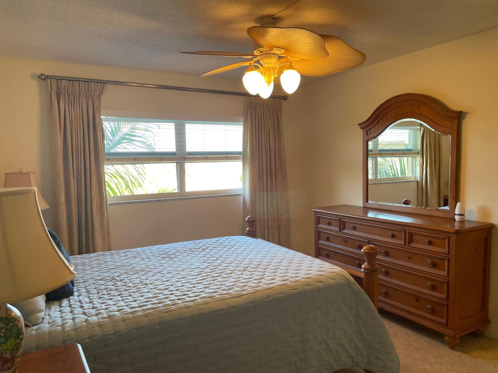 2520 NE 1st #411 Boynton Beach, FL 33435