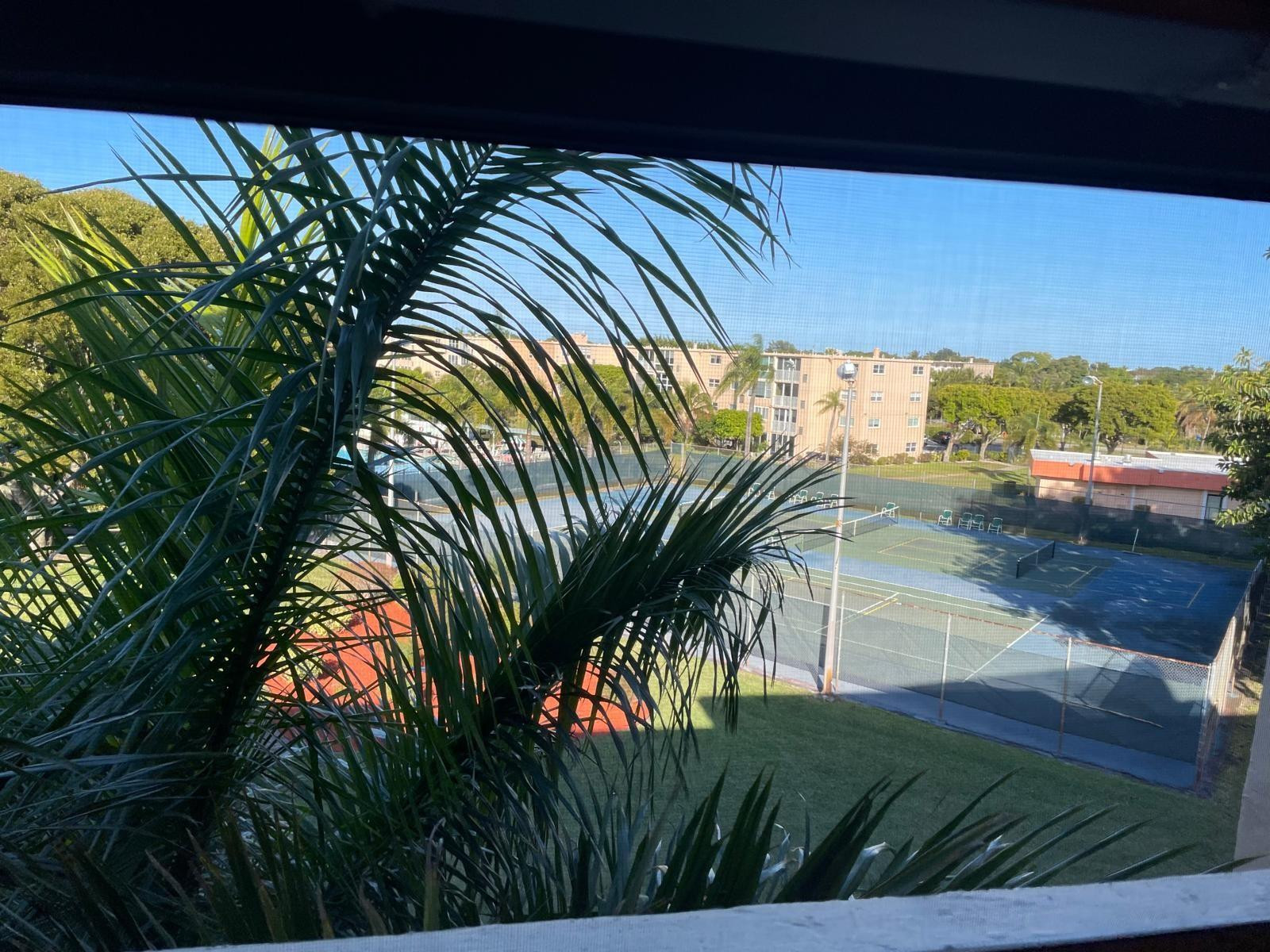 2520 NE 1st #411 Boynton Beach, FL 33435