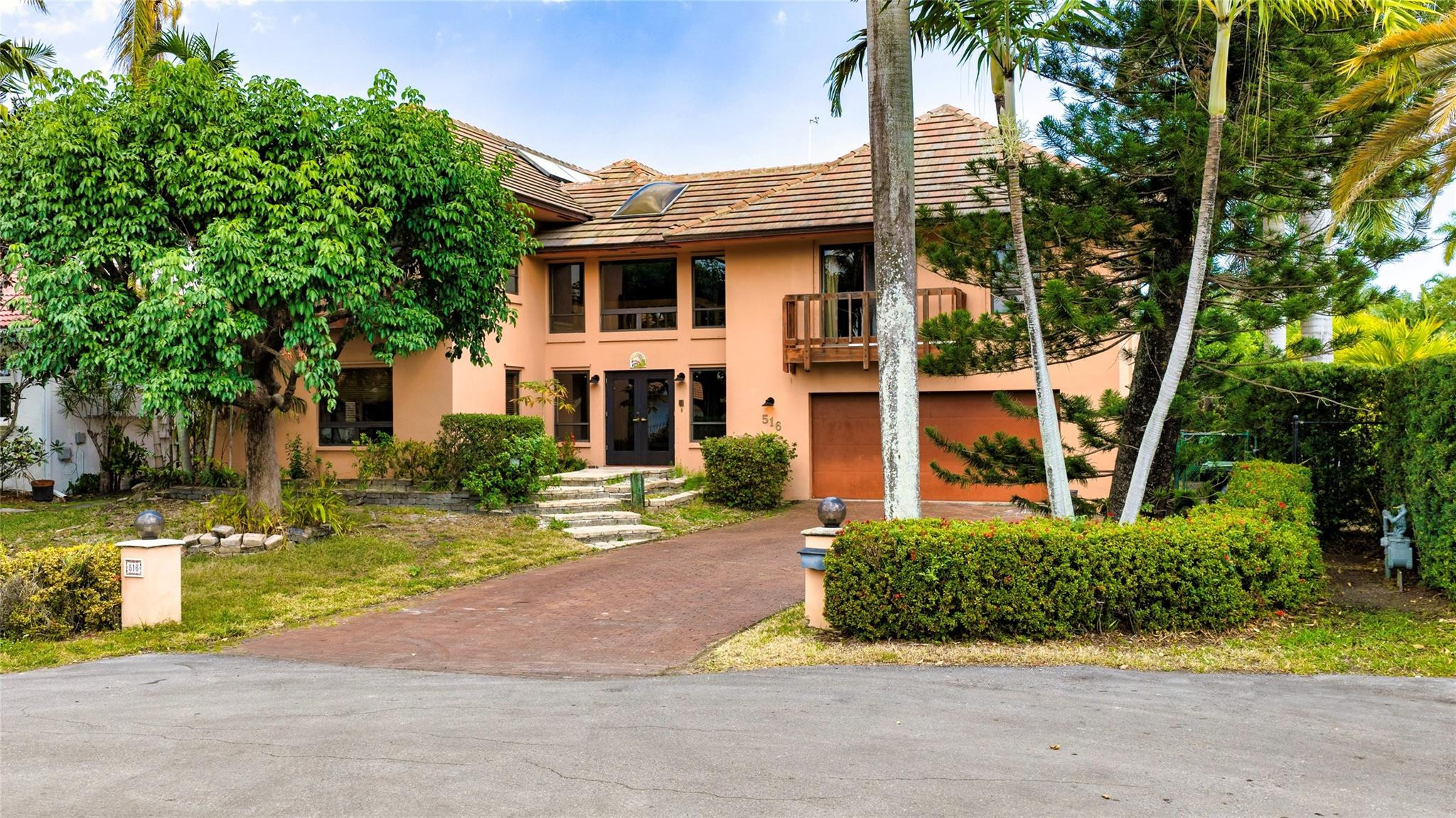 516 Bontona Fort Lauderdale, FL 33301