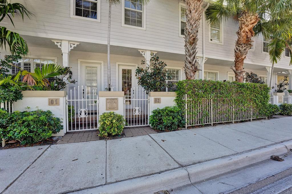 602 S Federal Highway #2