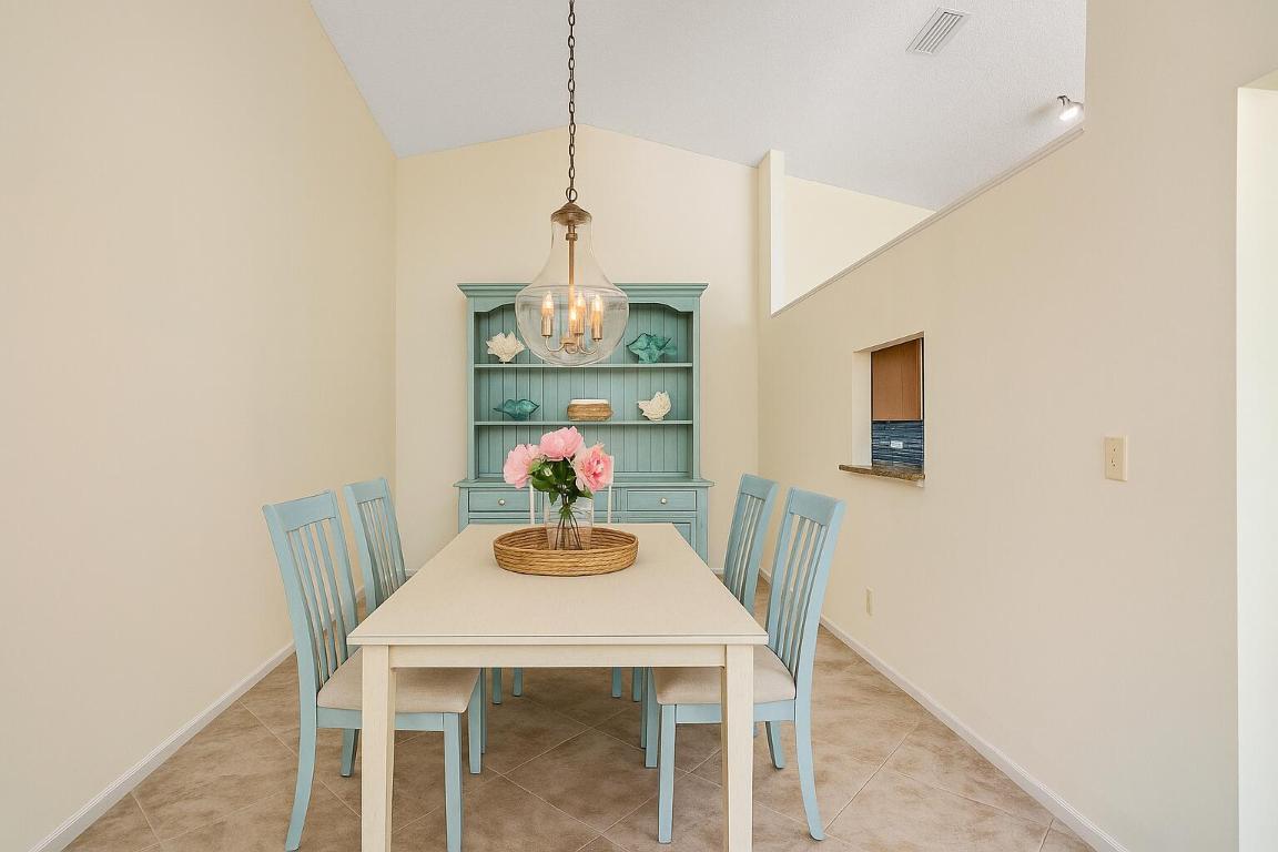 8918 SE Riverfront Ter Jupiter, FL 33469