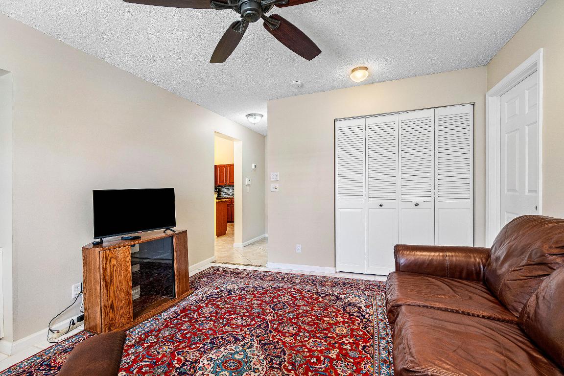 8918 SE Riverfront Ter Jupiter, FL 33469