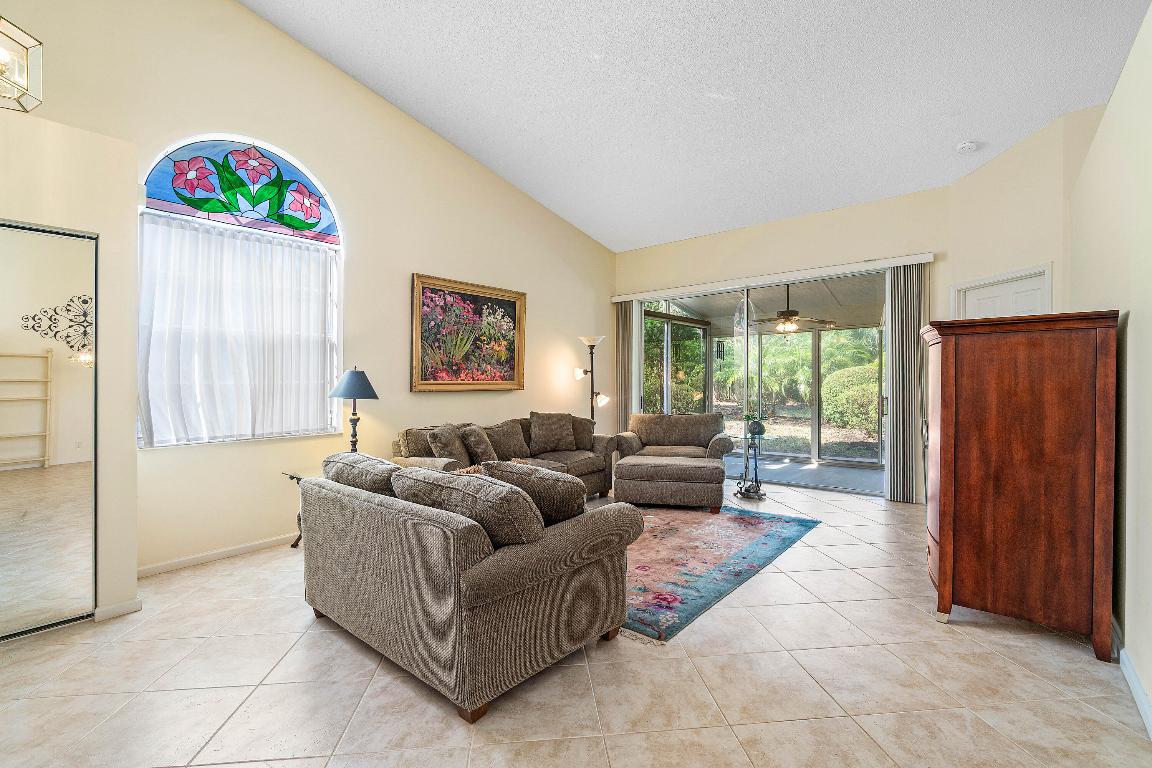8918 SE Riverfront Ter Jupiter, FL 33469