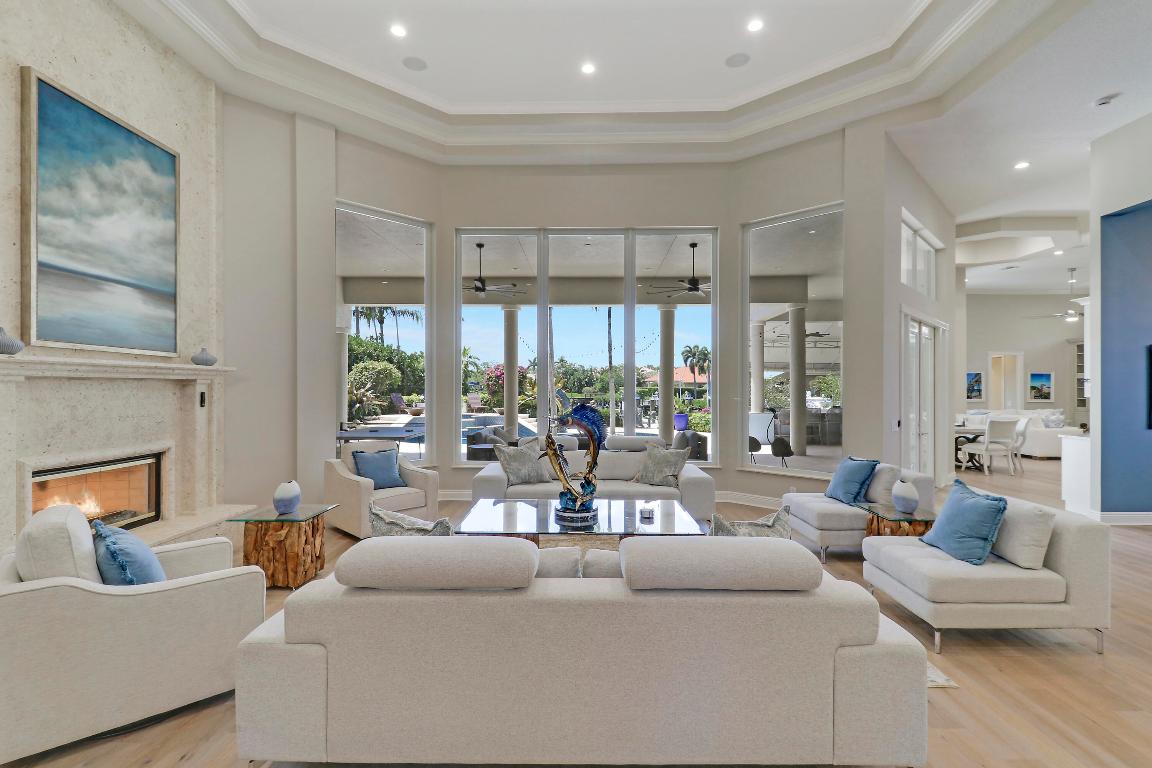 18808 SE Windward Is Ln Jupiter, FL 33458