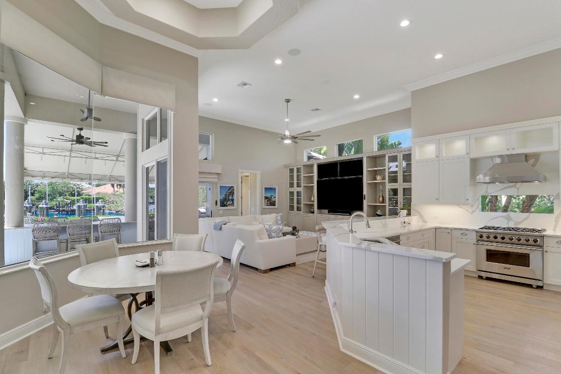 18808 SE Windward Is Ln Jupiter, FL 33458