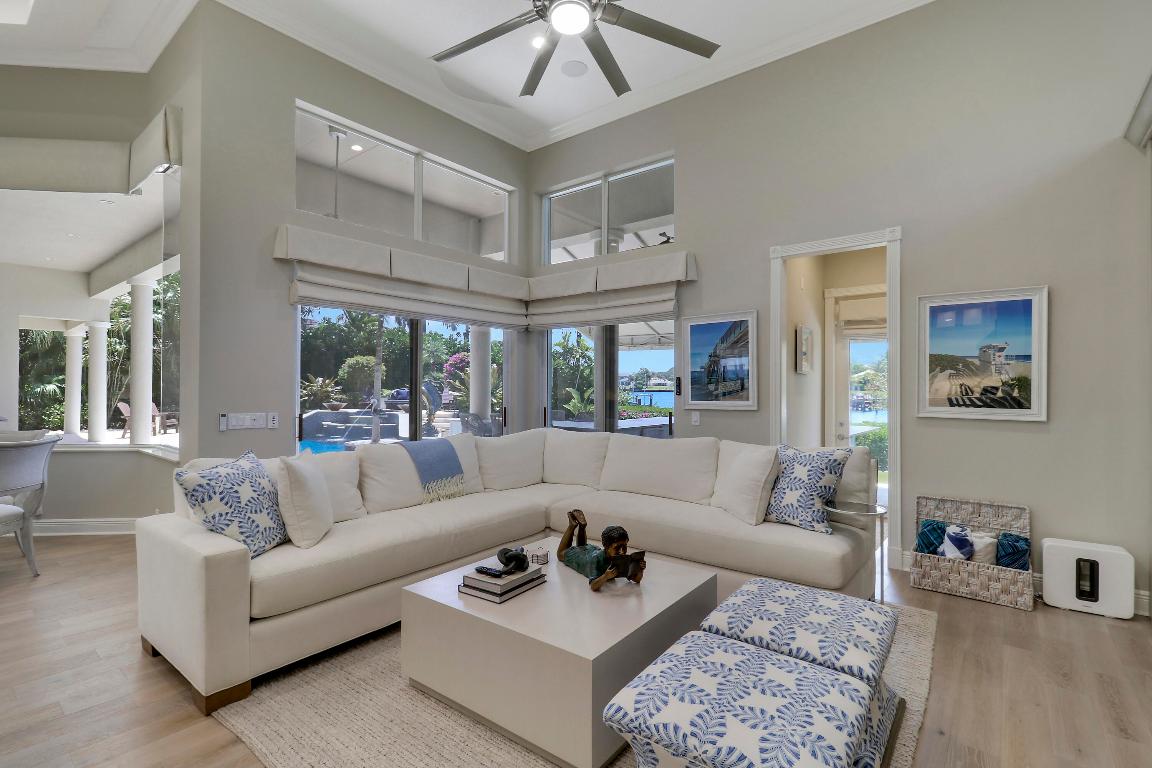 18808 SE Windward Is Ln Jupiter, FL 33458