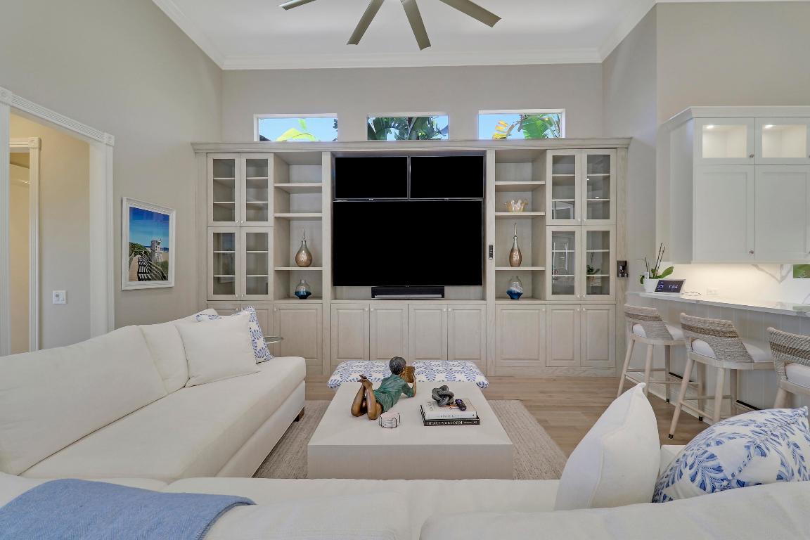 18808 SE Windward Is Ln Jupiter, FL 33458