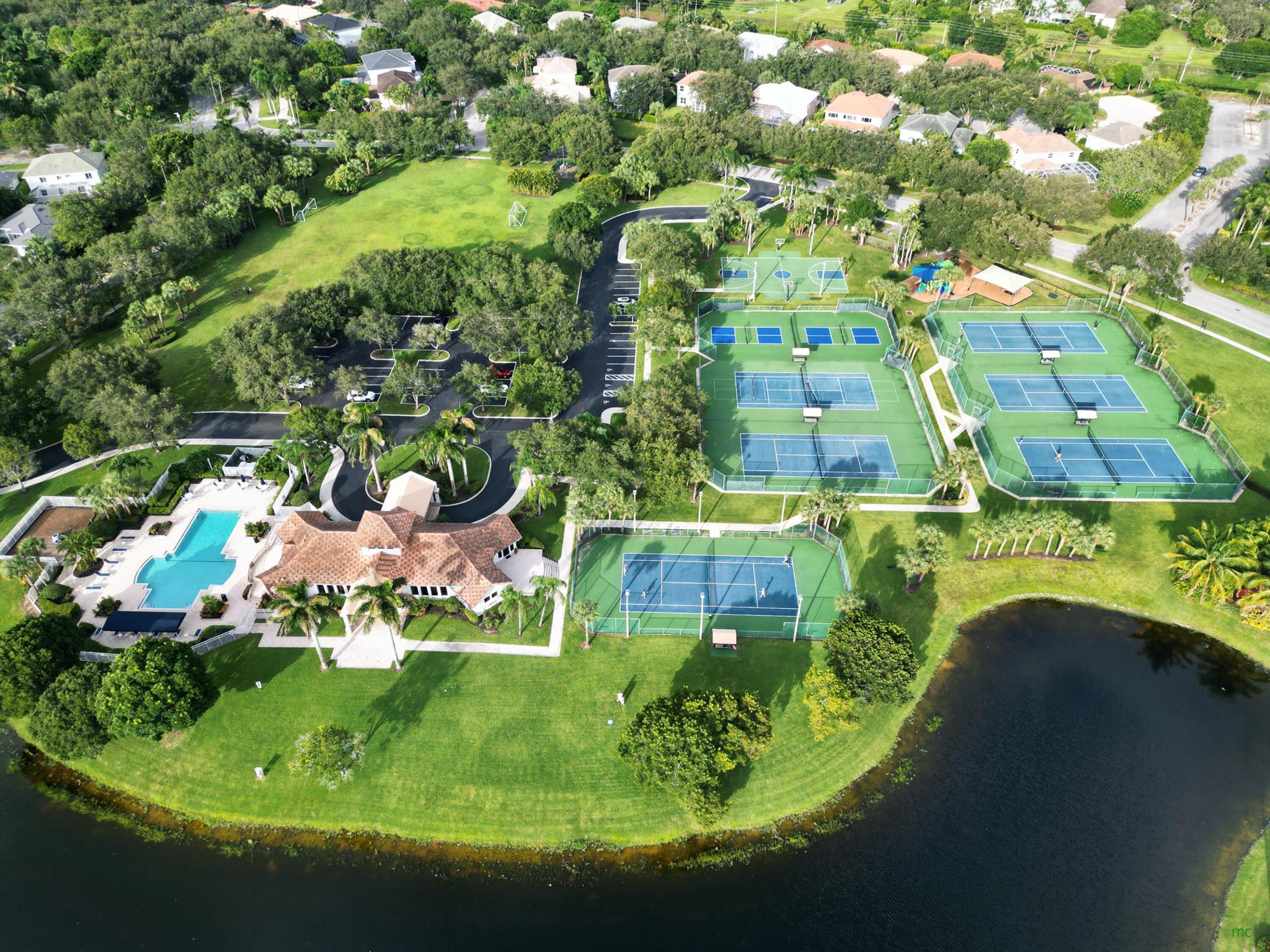 474 Otter Ln Jupiter, FL 33458