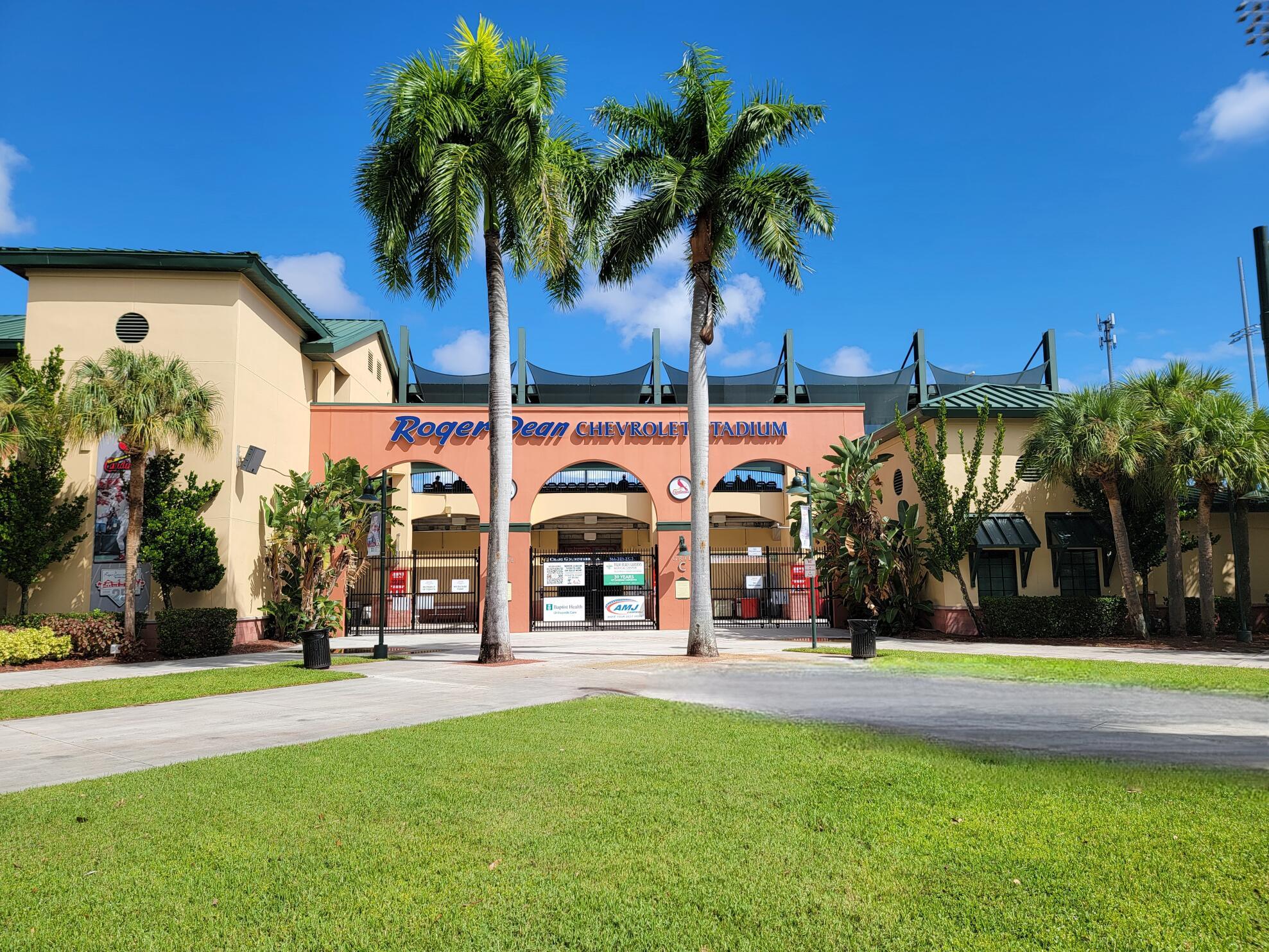 474 Otter Ln Jupiter, FL 33458