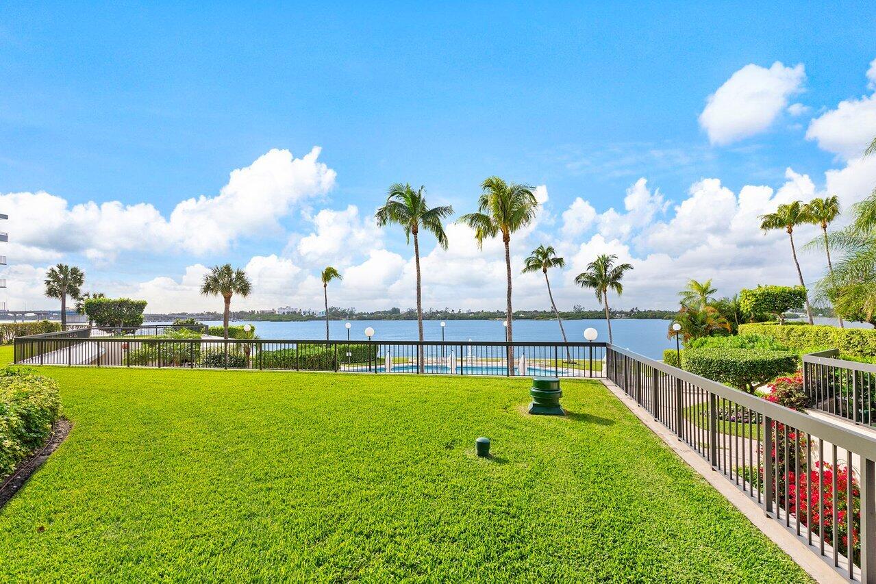 2778 S Ocean Blvd #107s